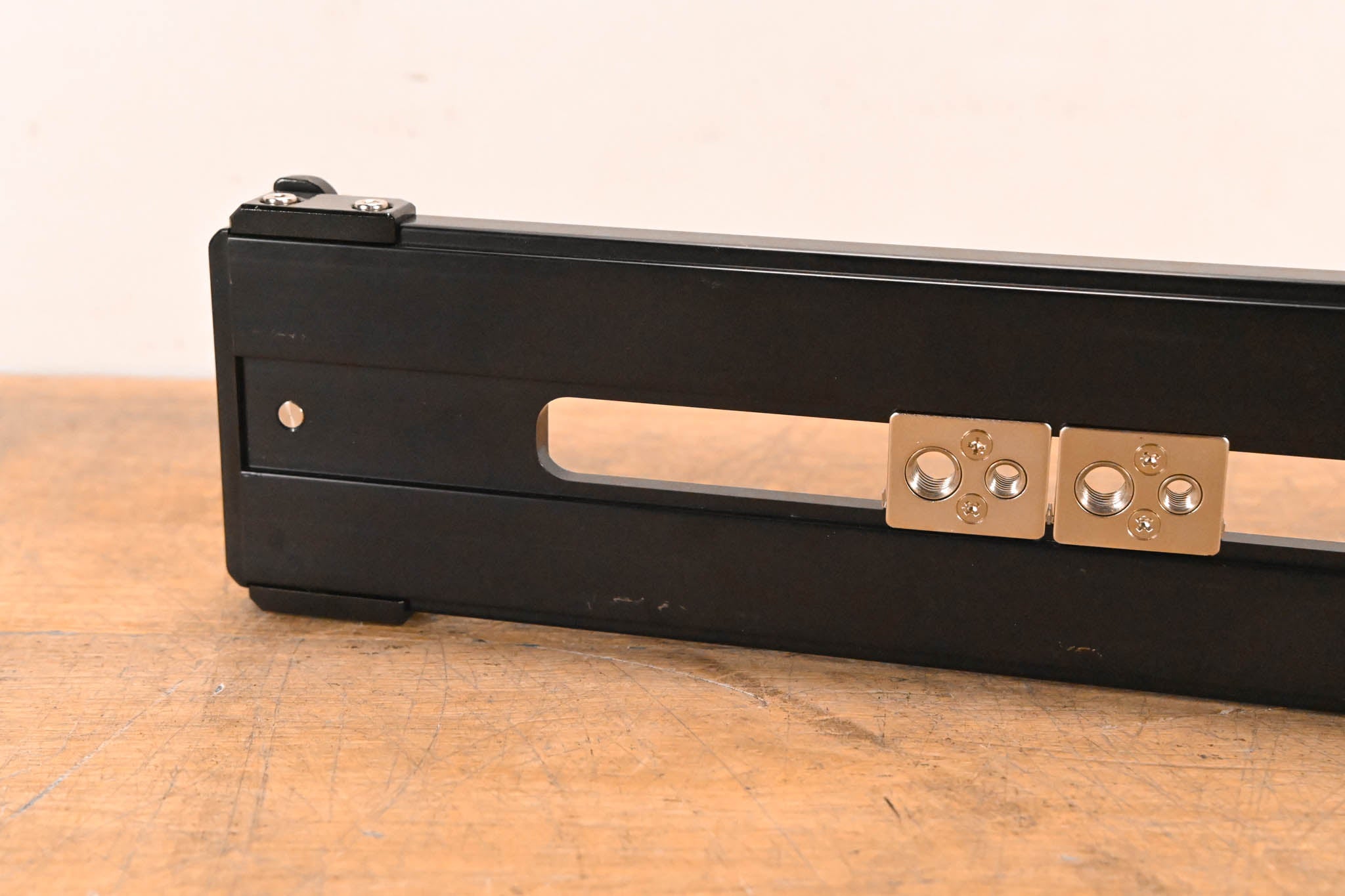 Hitachi TA-Z3 Tripod Quick Release Adapter