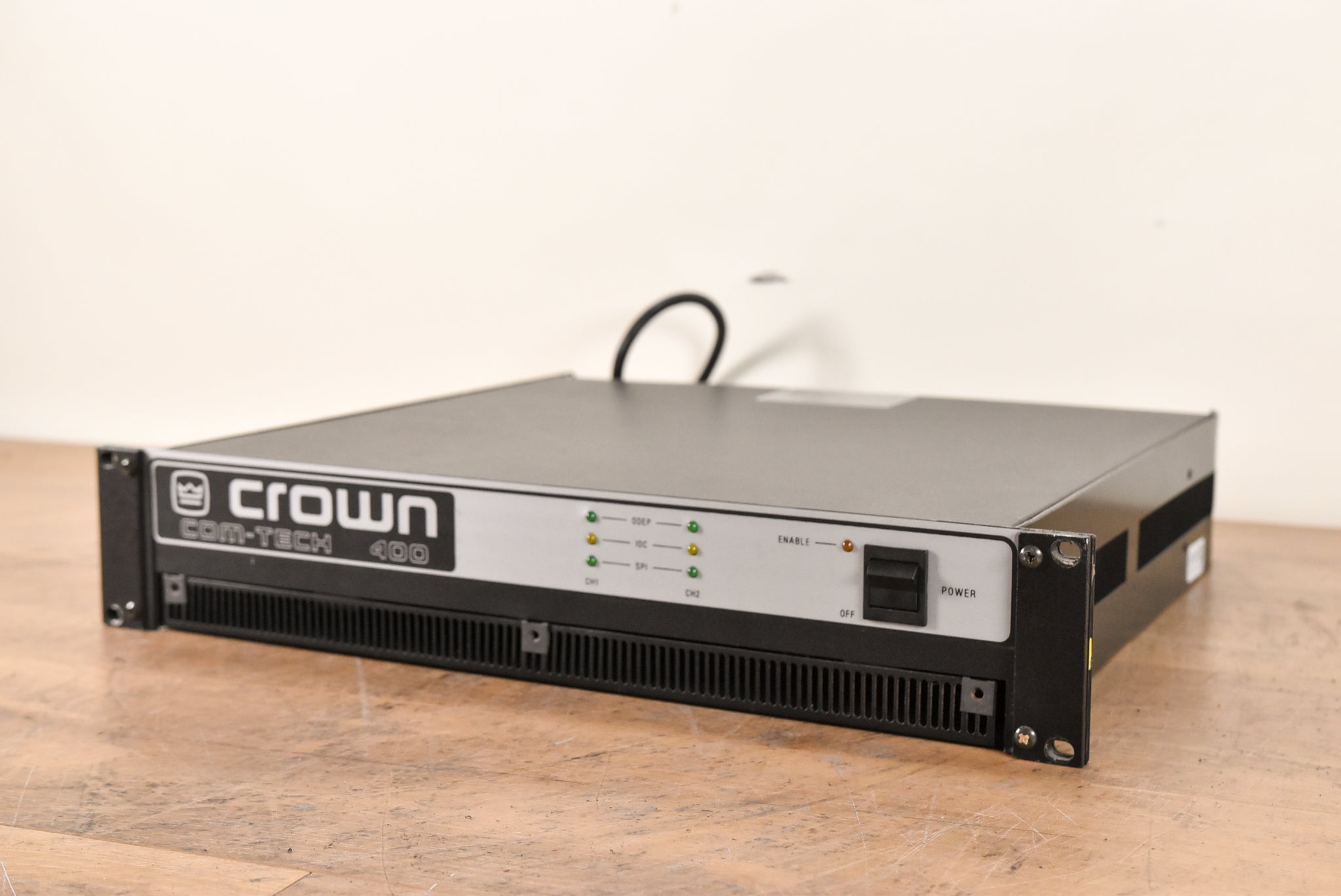 Crown Com-Tech 400 Two-Channel Power Amplifier