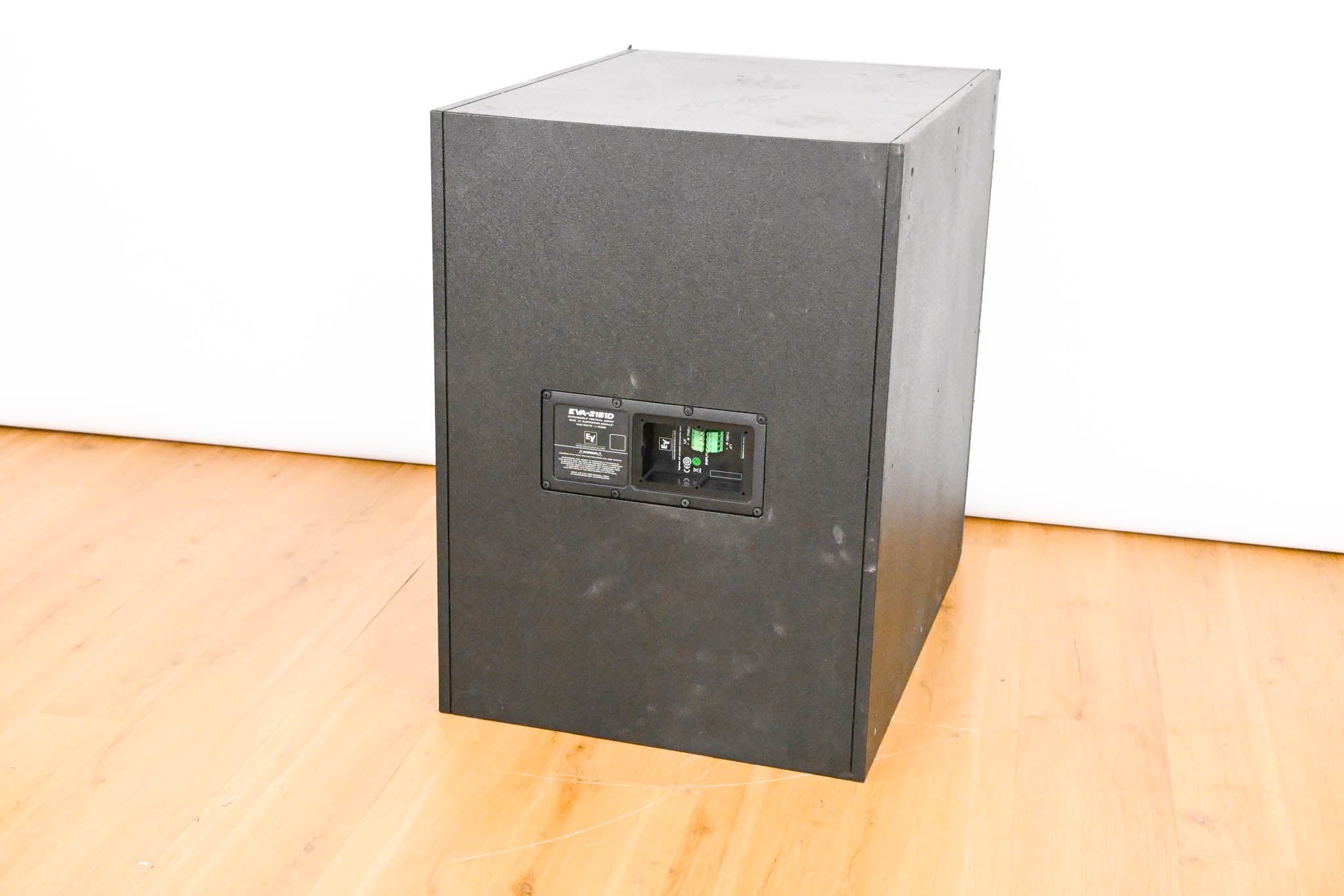 Electro-Voice (EV) EVA-2151D Dual 15" Passive Line Array Subwoofer