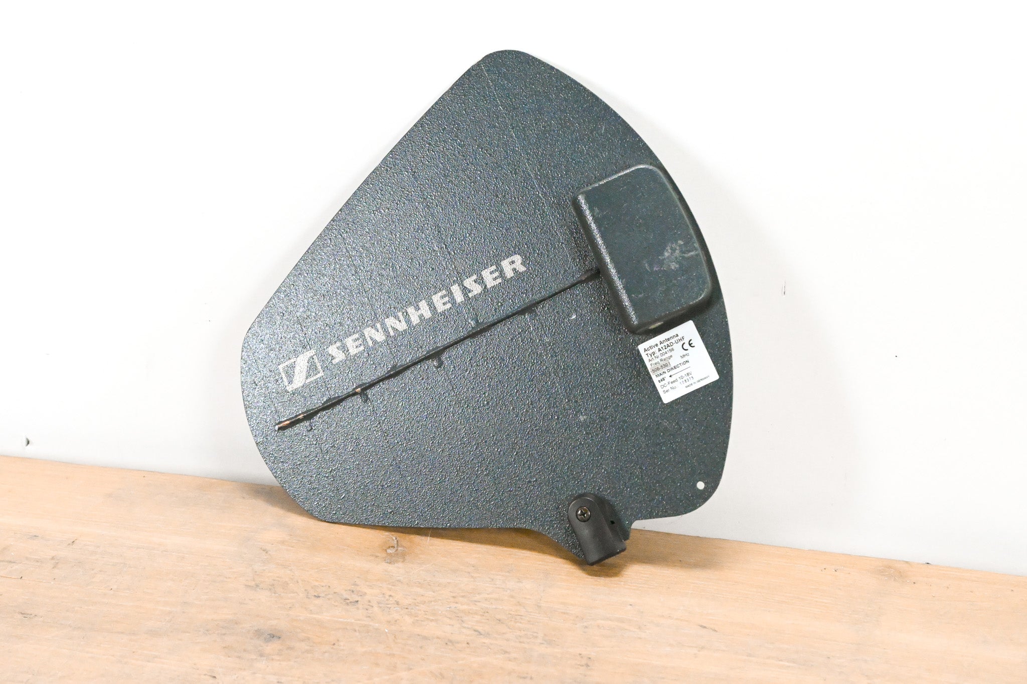 Sennheiser A12AD-UHF Active Antenna 506-530 MHz