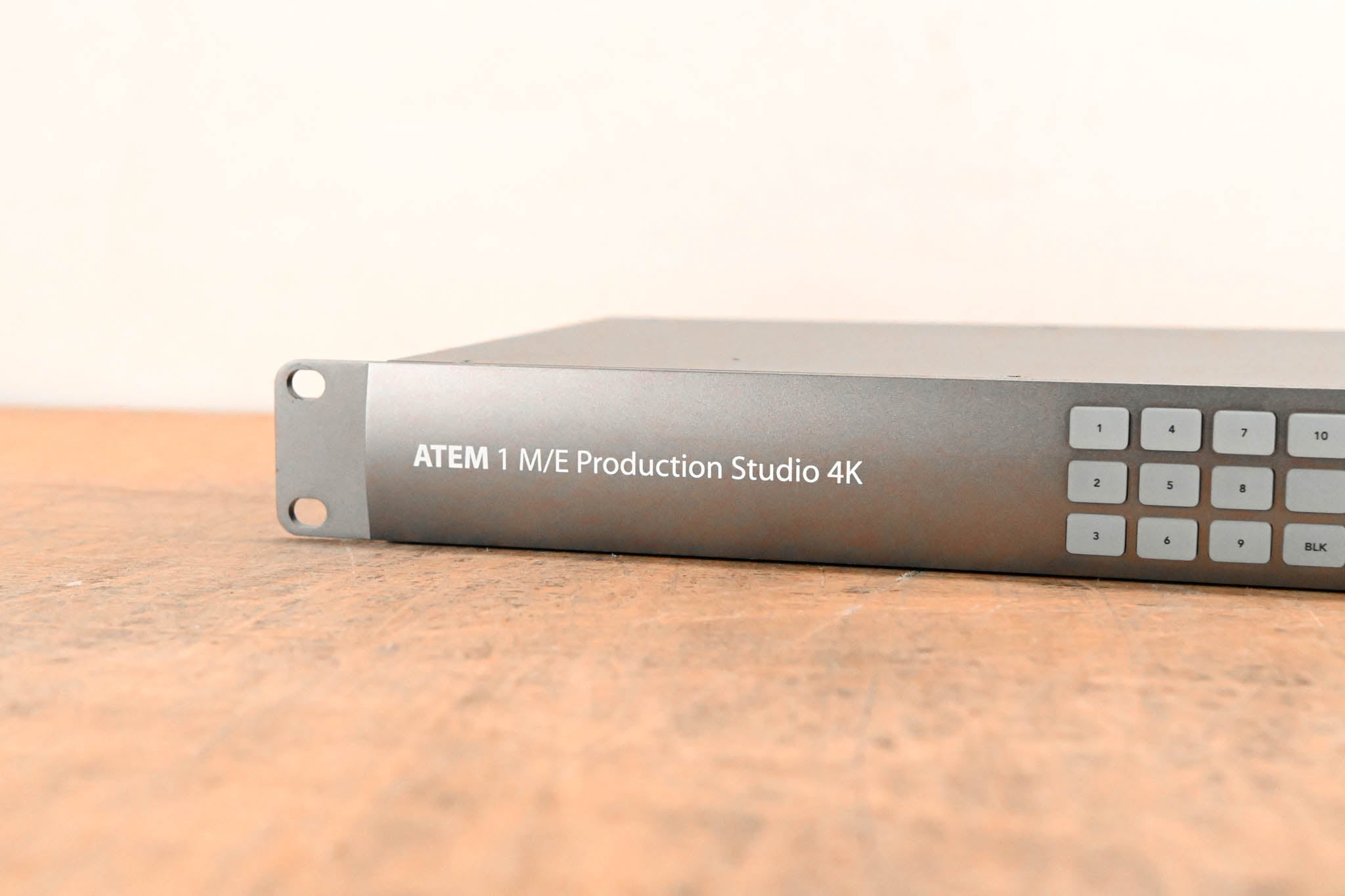 Blackmagic Design ATEM 1 M/E Production Studio 4K