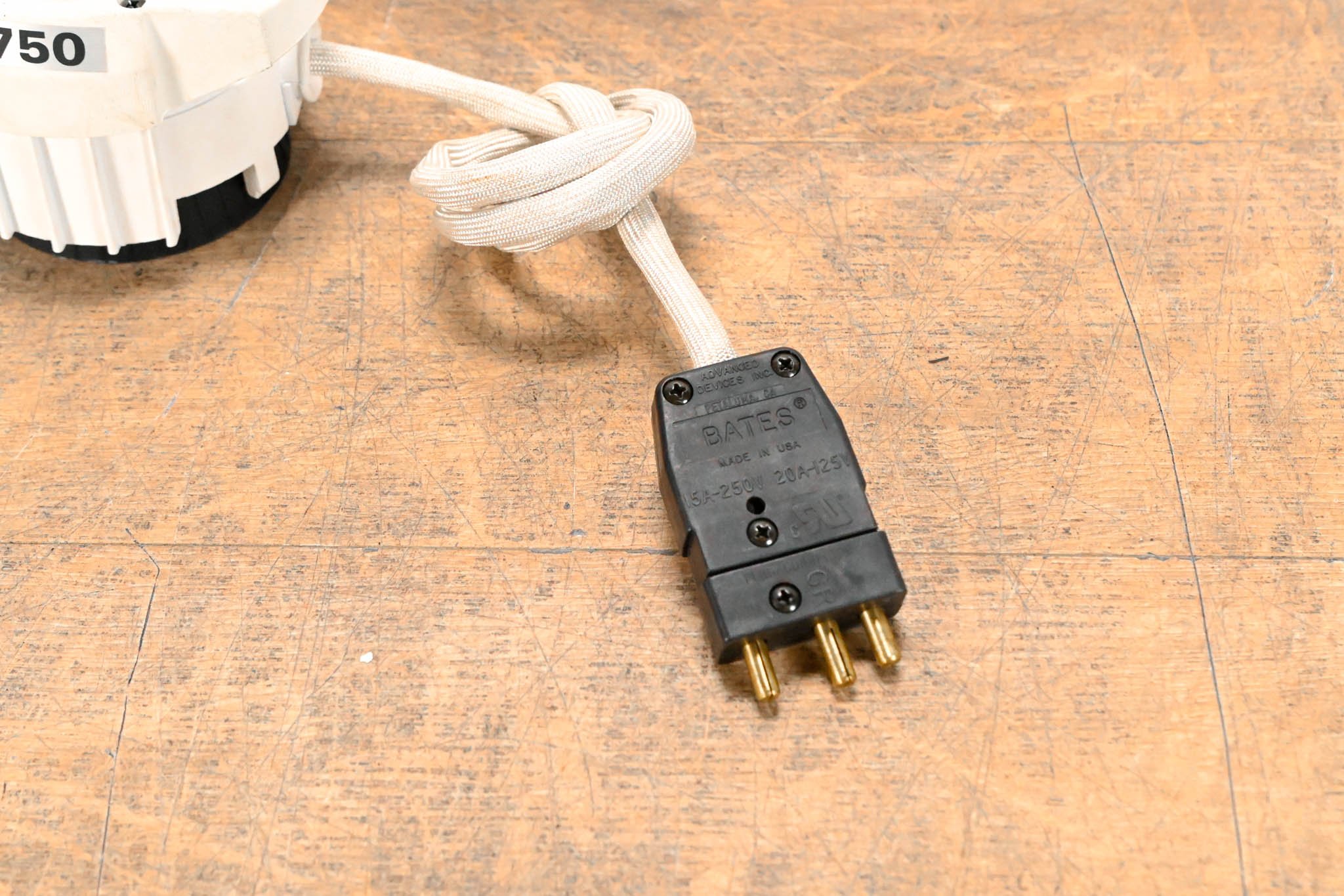 ETC 750W Lamp Burner Assembly for Source Four (Pack of 3)