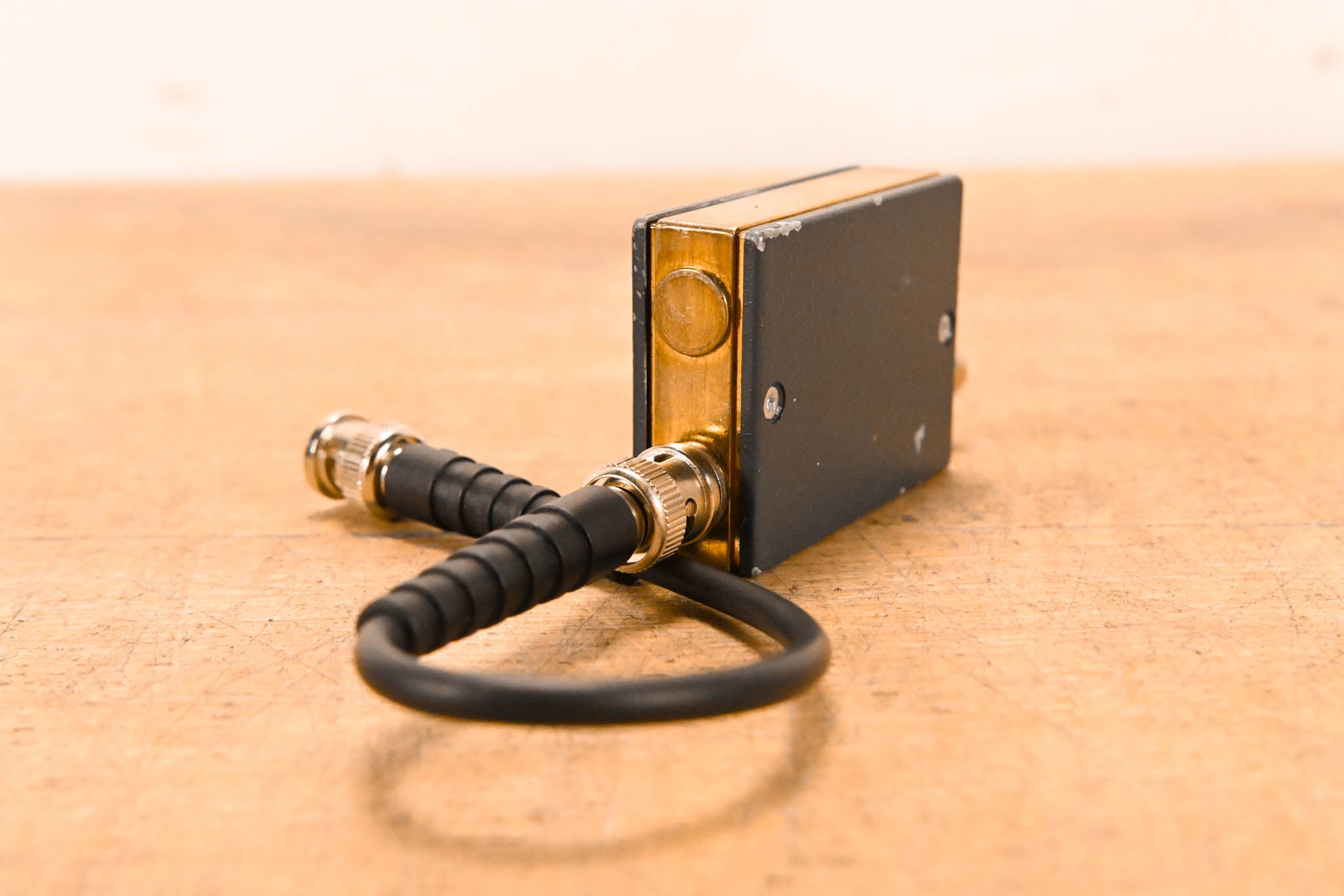 Sennheiser AB2-A Antenna Booster - A Range: 518-554 MHz