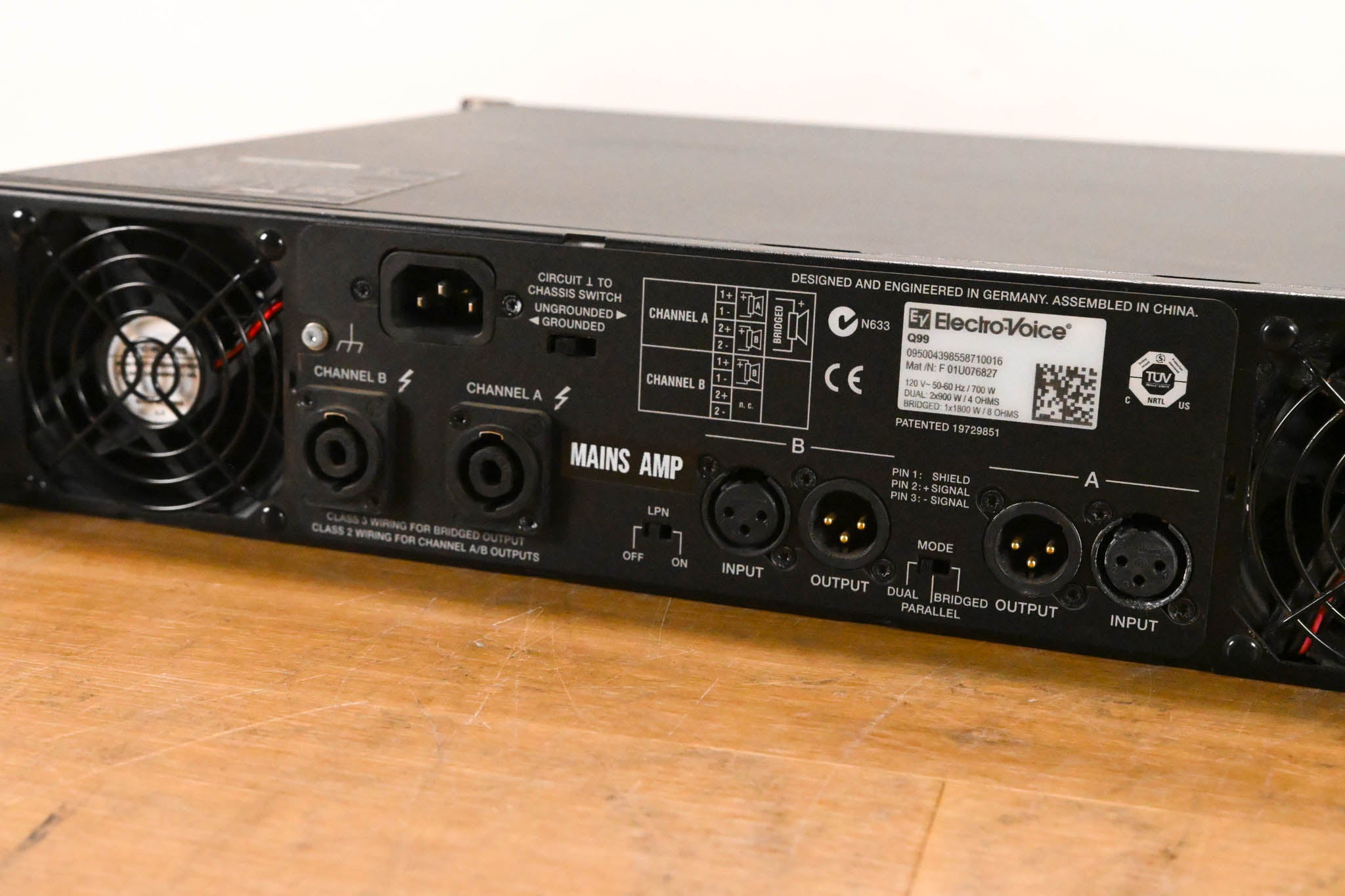 Electro-Voice (EV) Q99 2-Channel Class-H Power Amp 1250W/Ch at 2