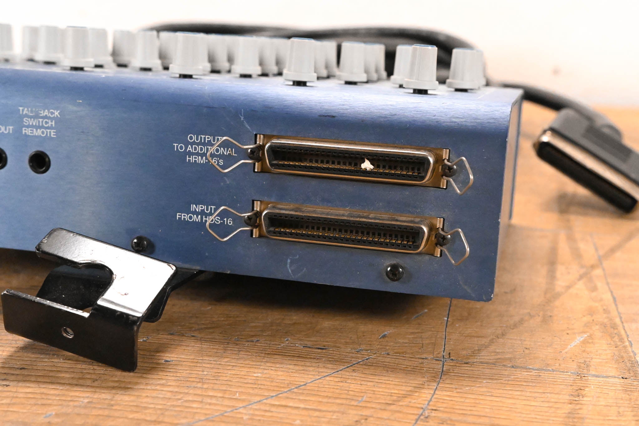 Furman HRM-16 16-Channel Headphone Mixing Station