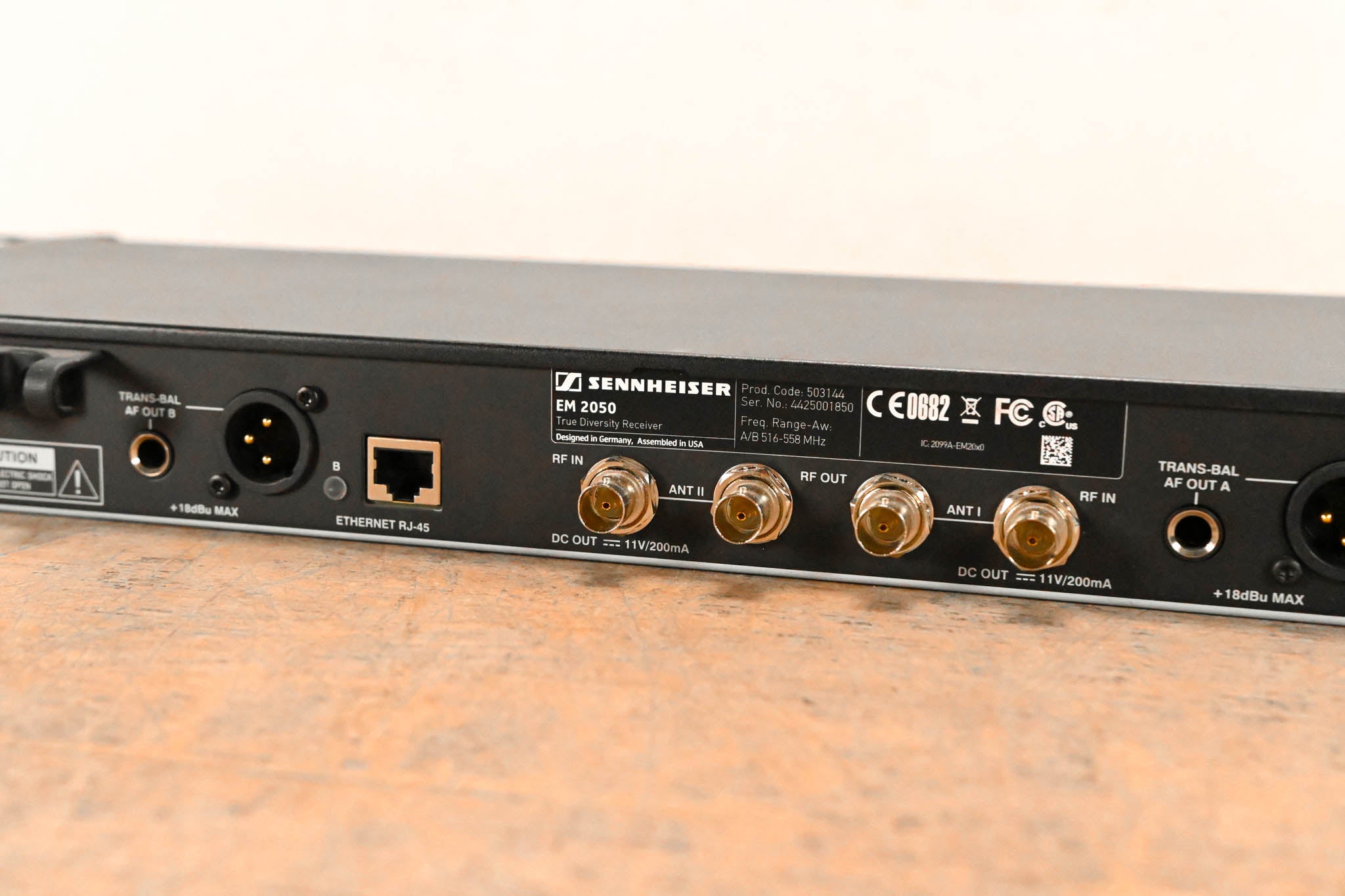 Sennheiser EM 2050 Dual-Channel Wireless Receiver Aw Range: 516-558 MHz