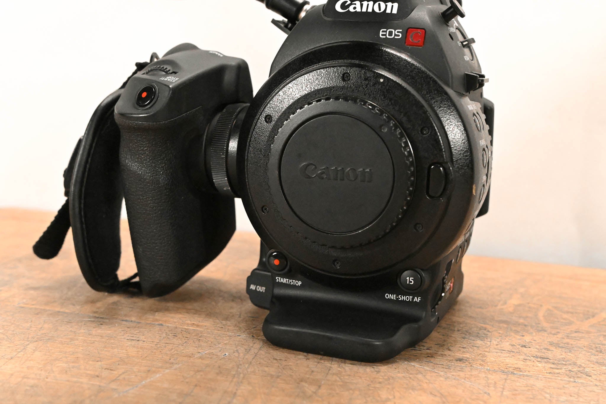 Canon EOS C100 Digital Cinema Camera