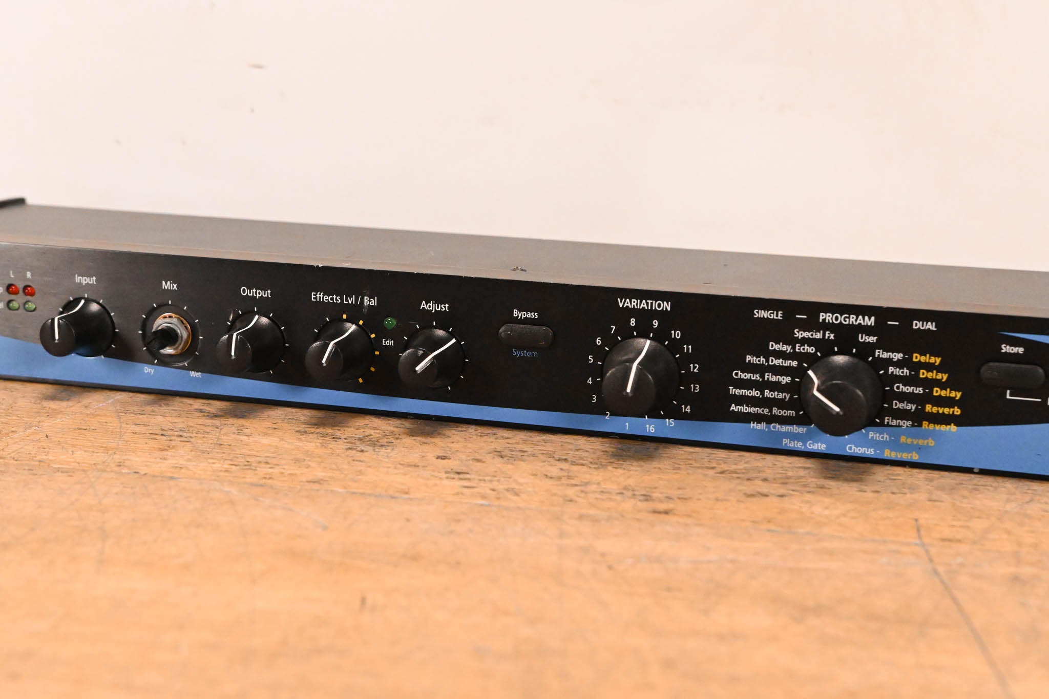 Lexicon MPX110 Dual-Channel Effects Processor (NO POWER SUPPLY)