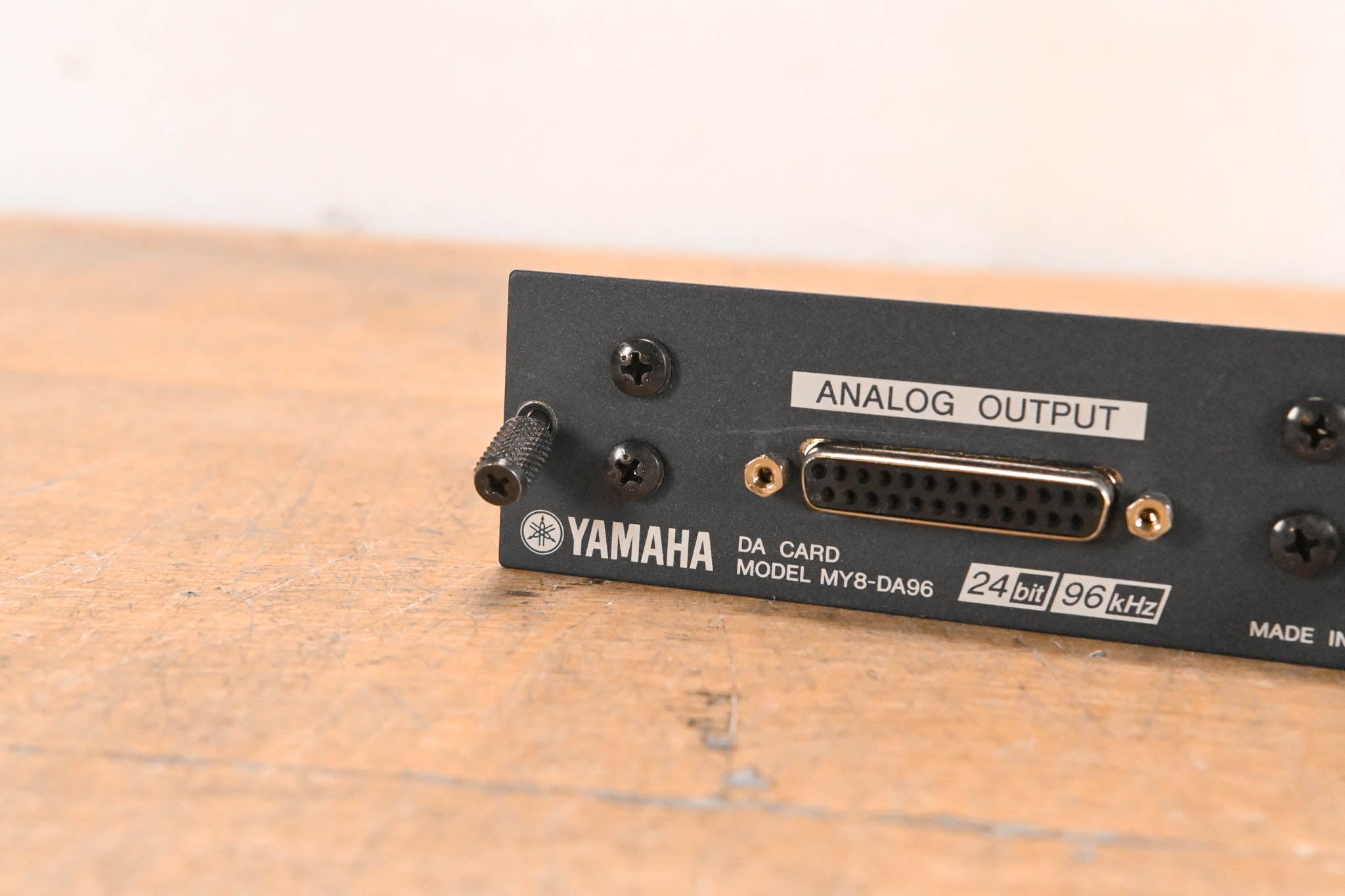 Yamaha MY8-DA96 24-bit, 96kHz 8-Channel Analog Output Card