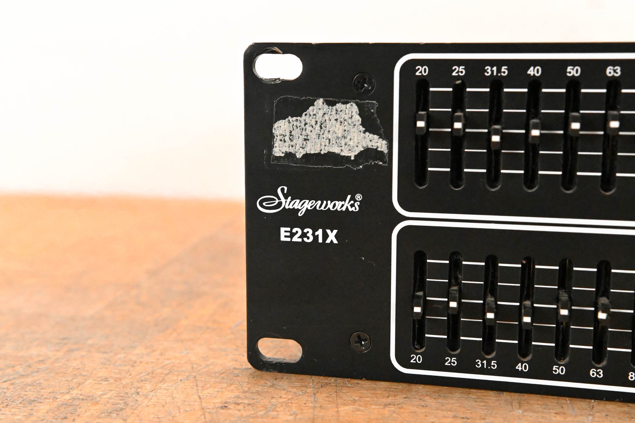 Stageworks E231X Dual 31 Band Graphic Equalizer
