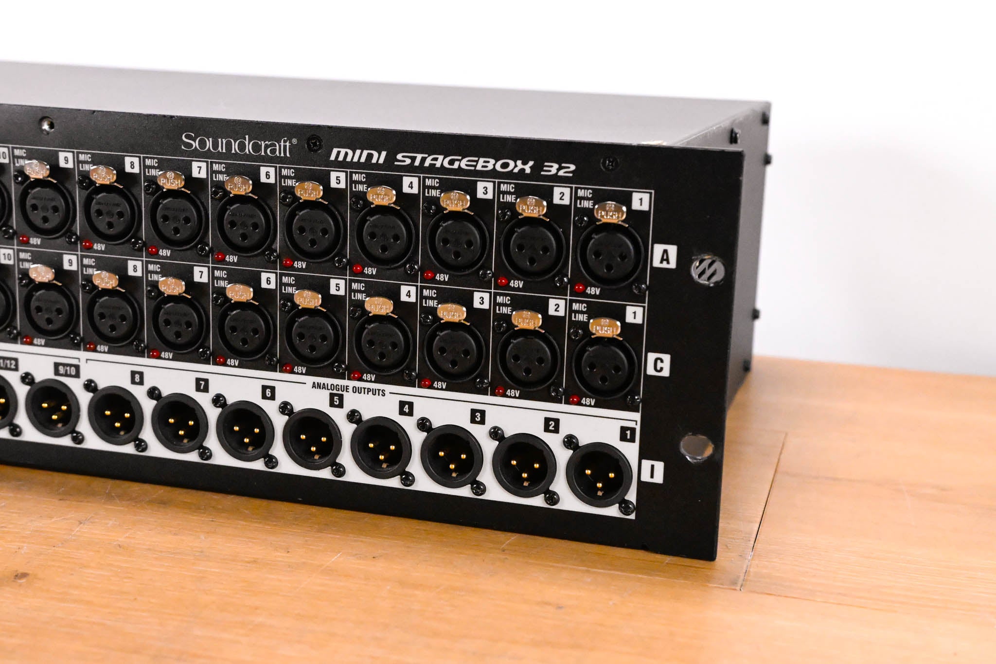 Soundcraft Mini Stagebox 32 Cat 5 32-Ch. Digital Stagebox with MADI Card