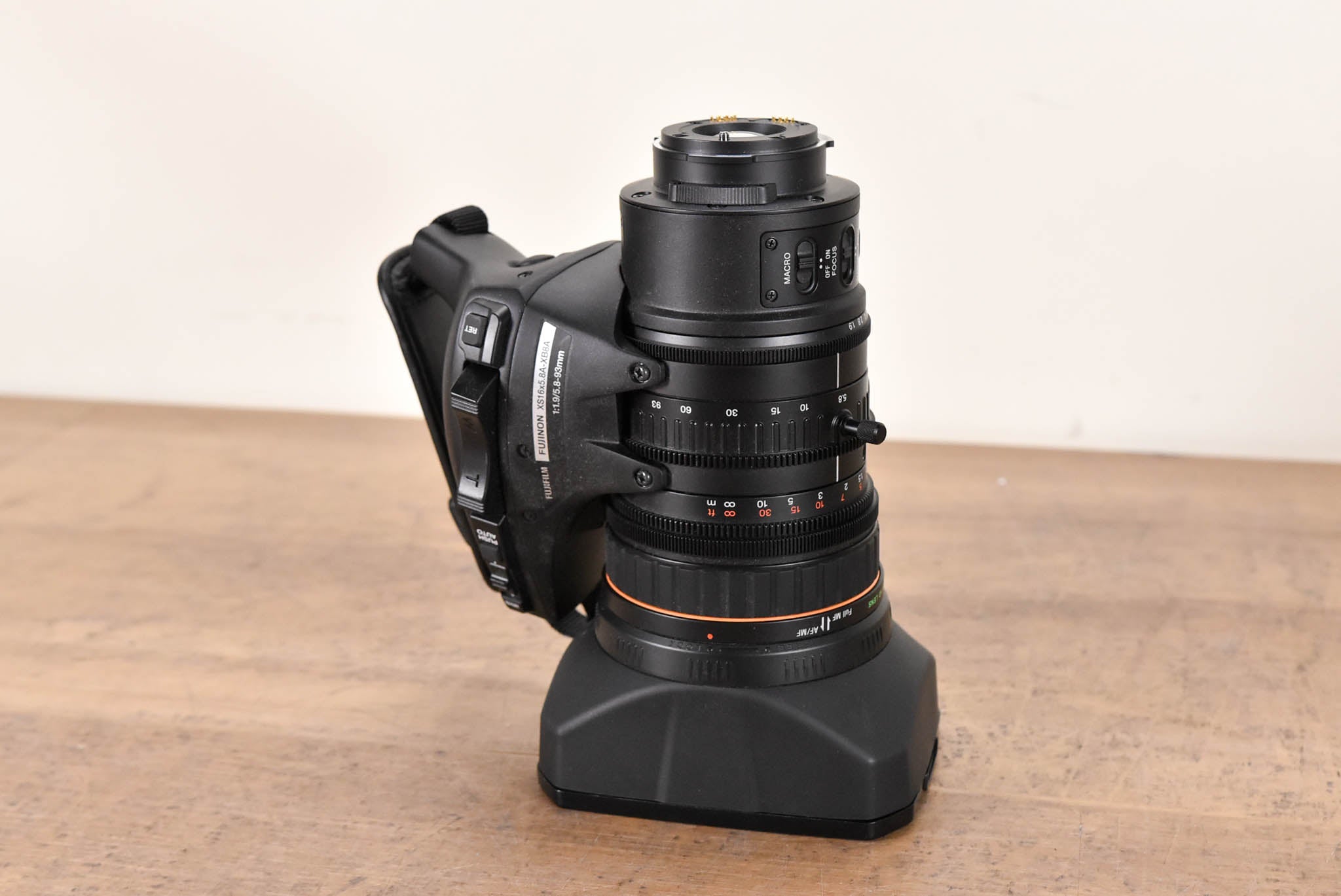 Fujinon XS16x5.8A-XB8A 1:1.9/5.8-93mm 1/2" Mount HD Lens