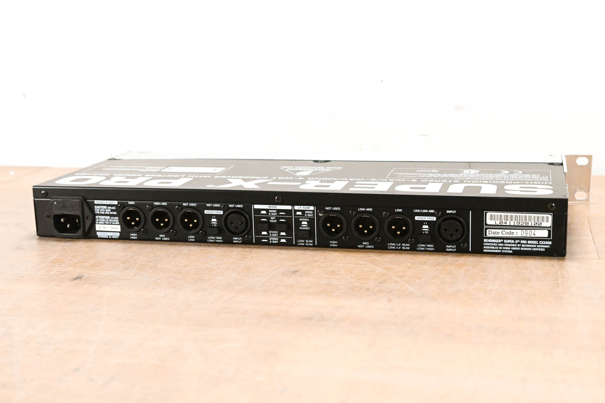 Behringer SUPER-X PRO CX3400 Multi-Channel Crossover With Limiters