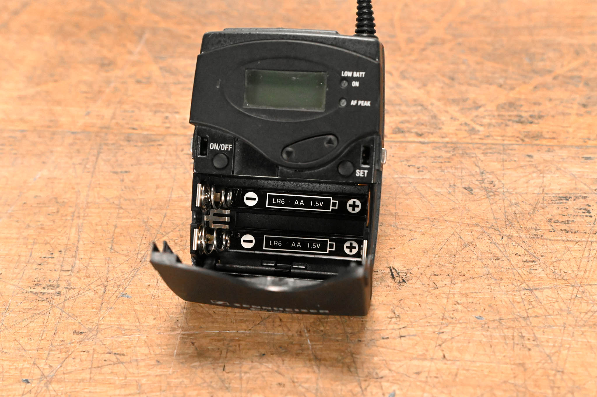 Sennheiser SK 100 G3 Wireless Bodypack Transmitter A Range: 516-558 MHz