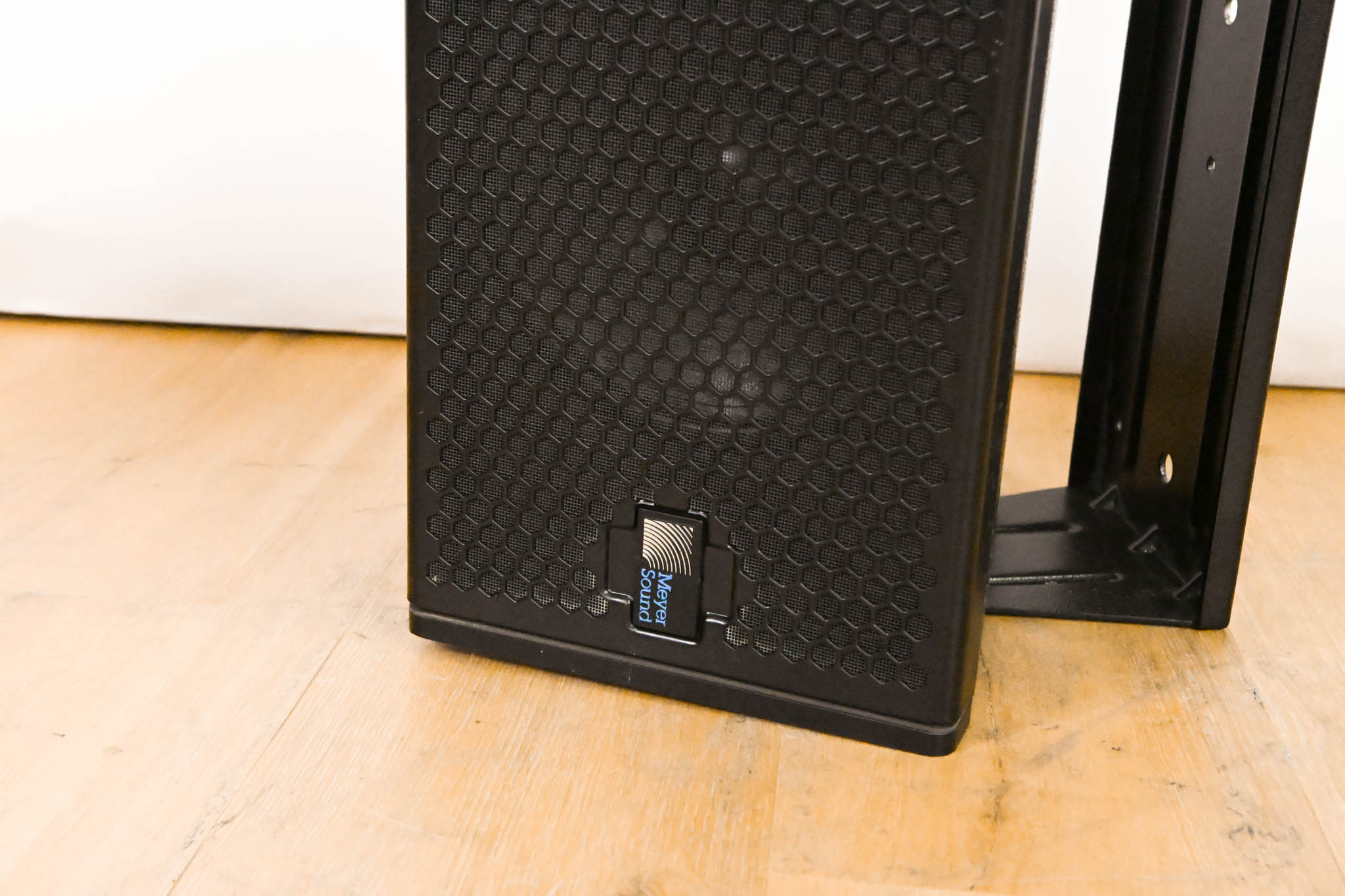 Meyer Sound UPJunior UltraCompact VariO Loudspeaker