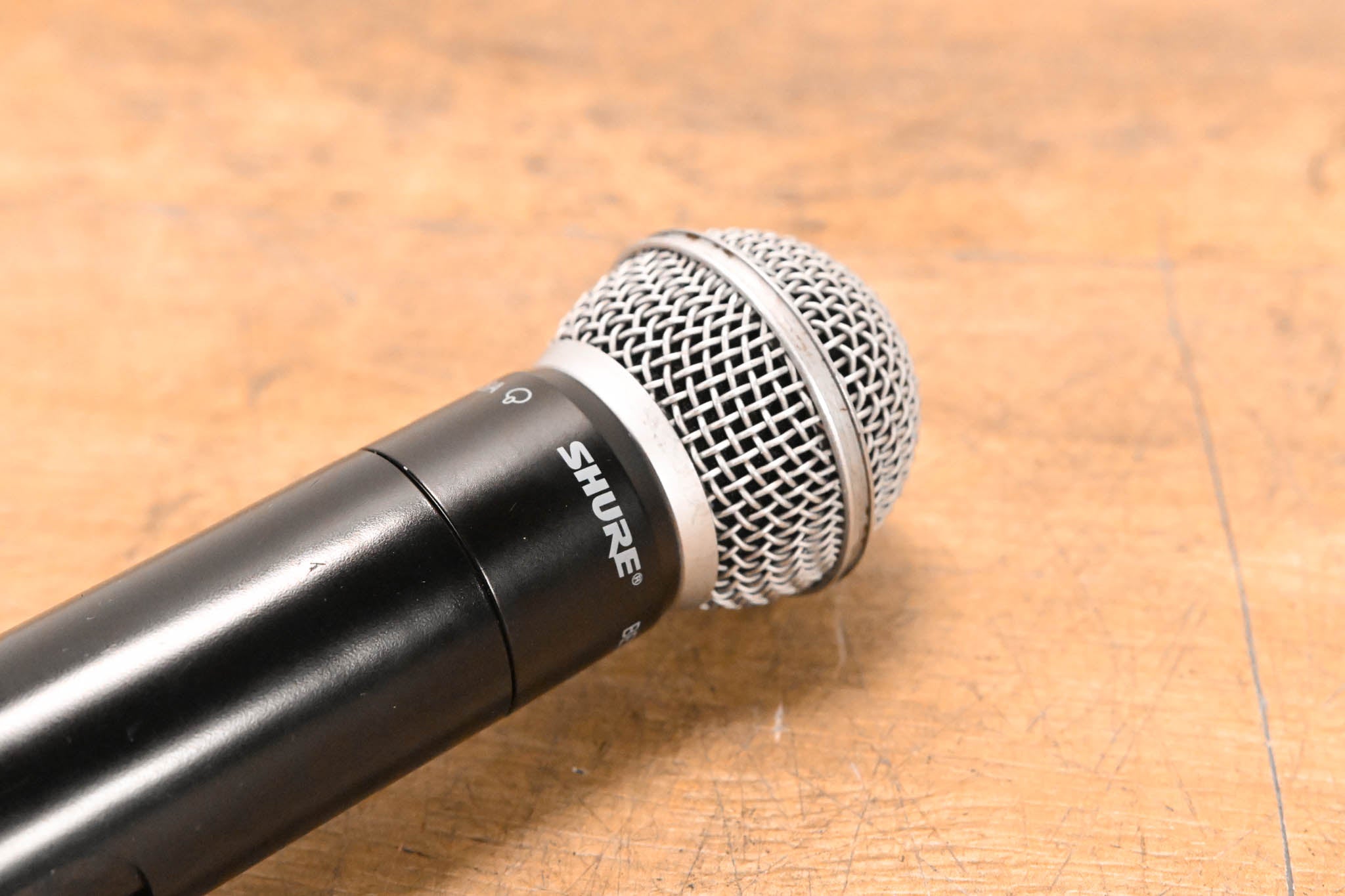 Shure PGXD24/BETA58-X8 Digital Wireless Handheld Microphone System