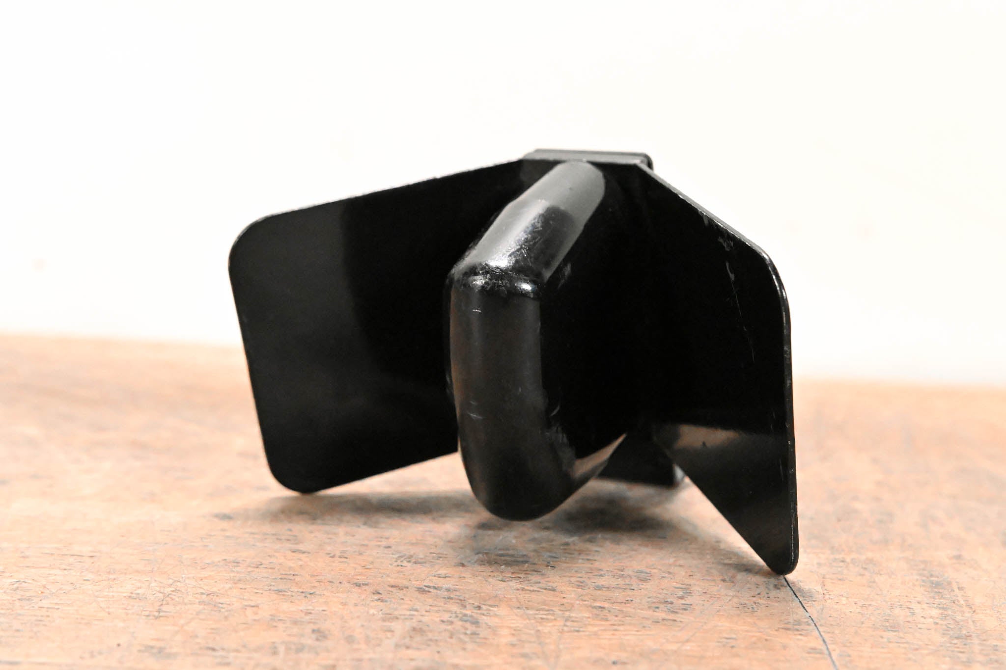 Mobile Mark SRC9-2400 Corner Reflector Antenna