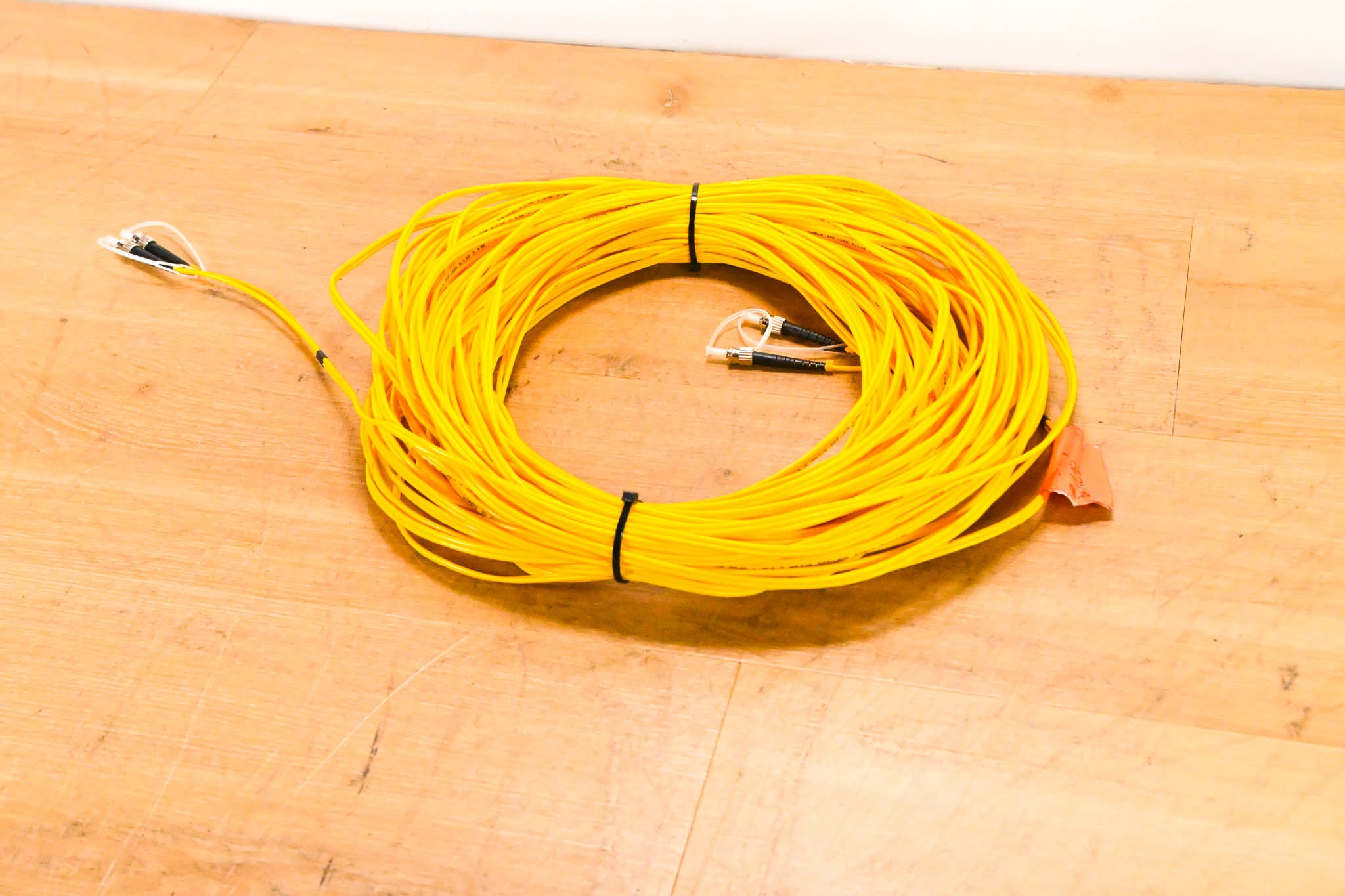 Unbranded ST-ST SMF-28e Single Mode Duplex Fiber Optic Cable - 100'