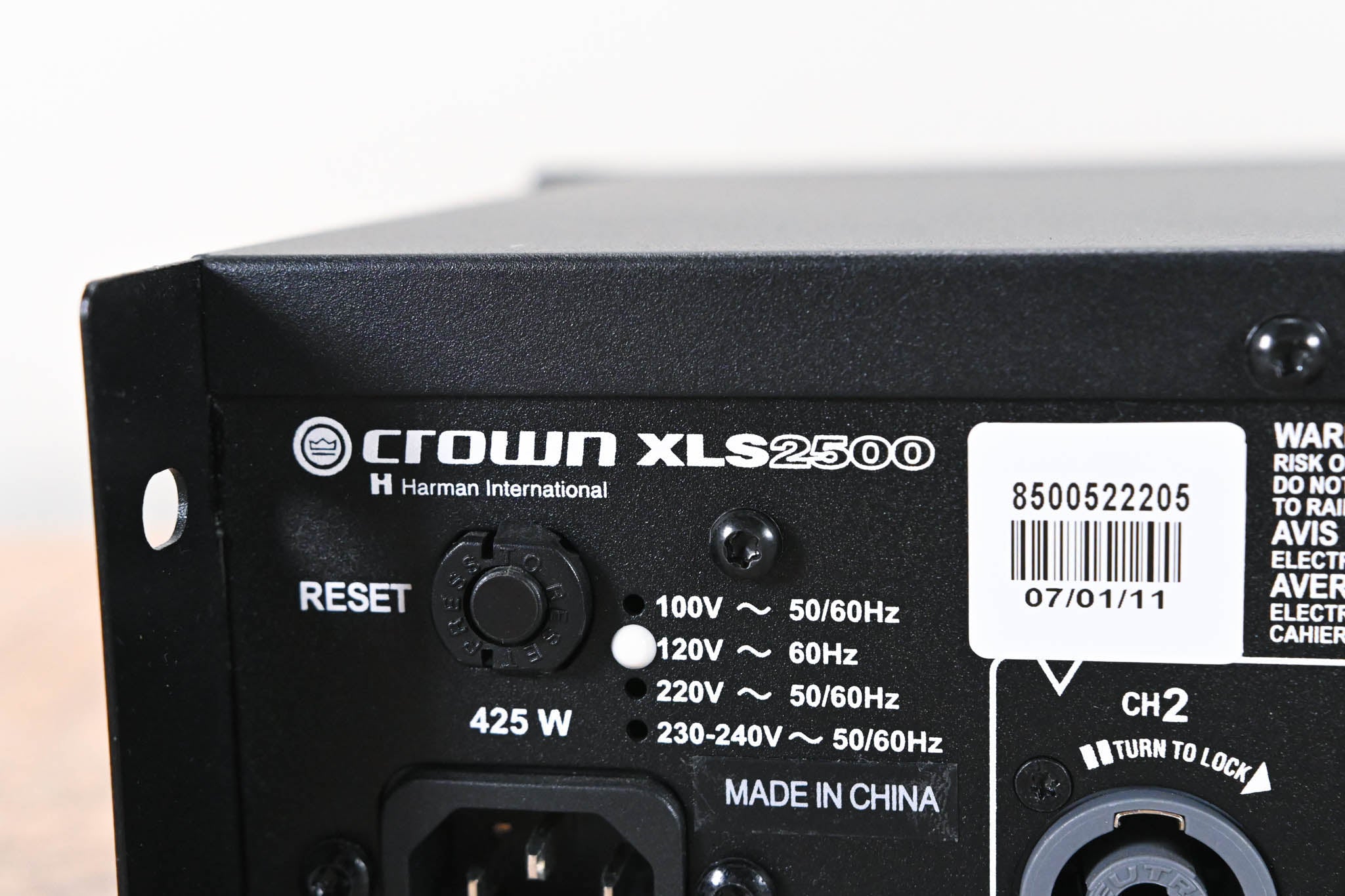 Crown XLS 2500 2-Channel Power Amplifier