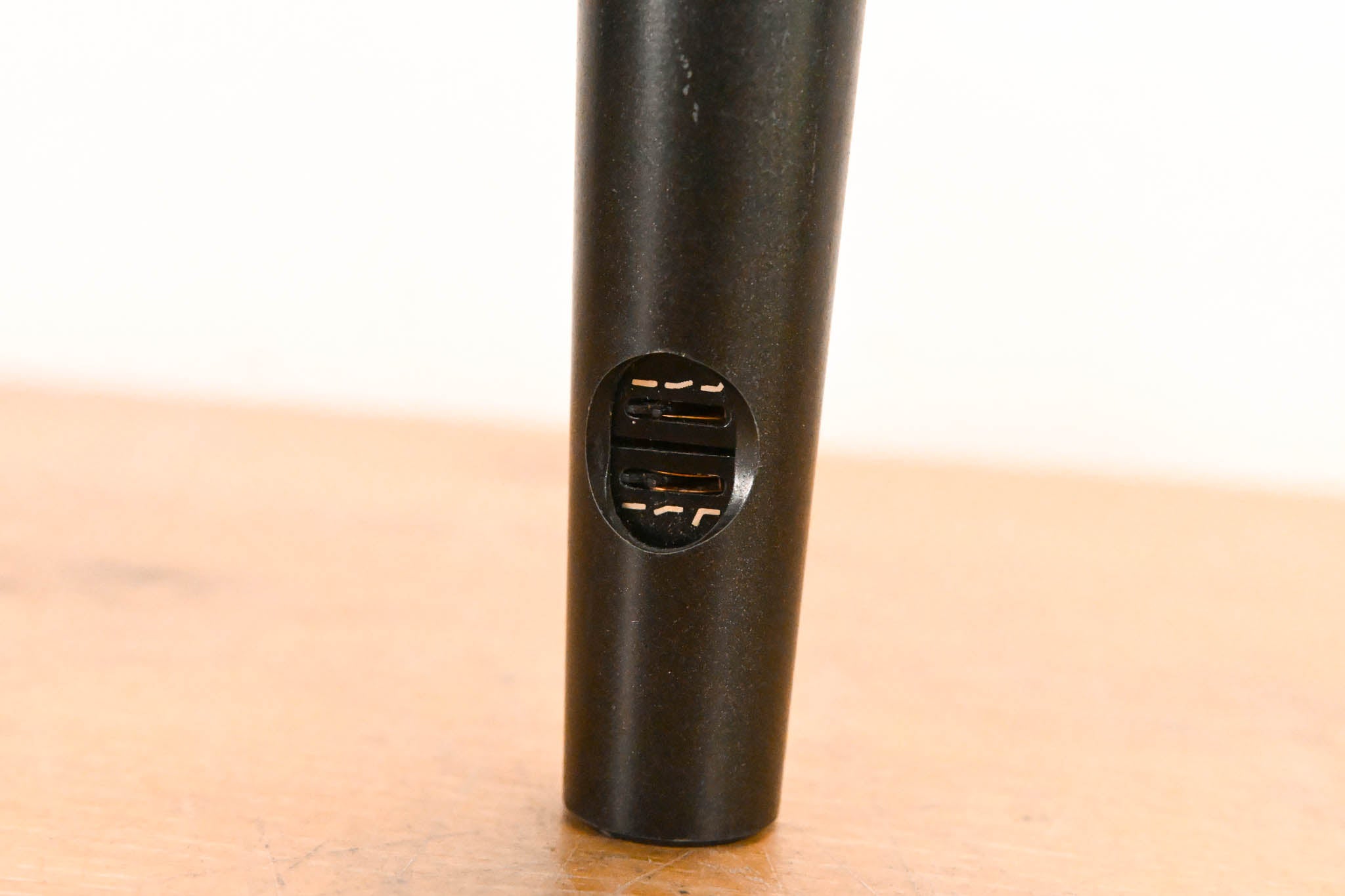 AKG D330BT Hypercardioid Dynamic Microphone