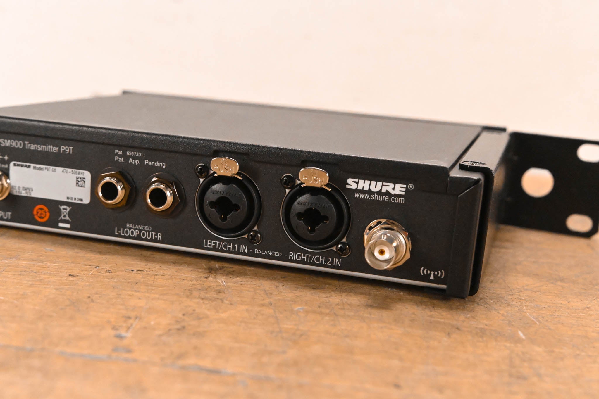 Shure PSM 900 Wireless IEM System - G6 Band (NO POWER SUPPLY)