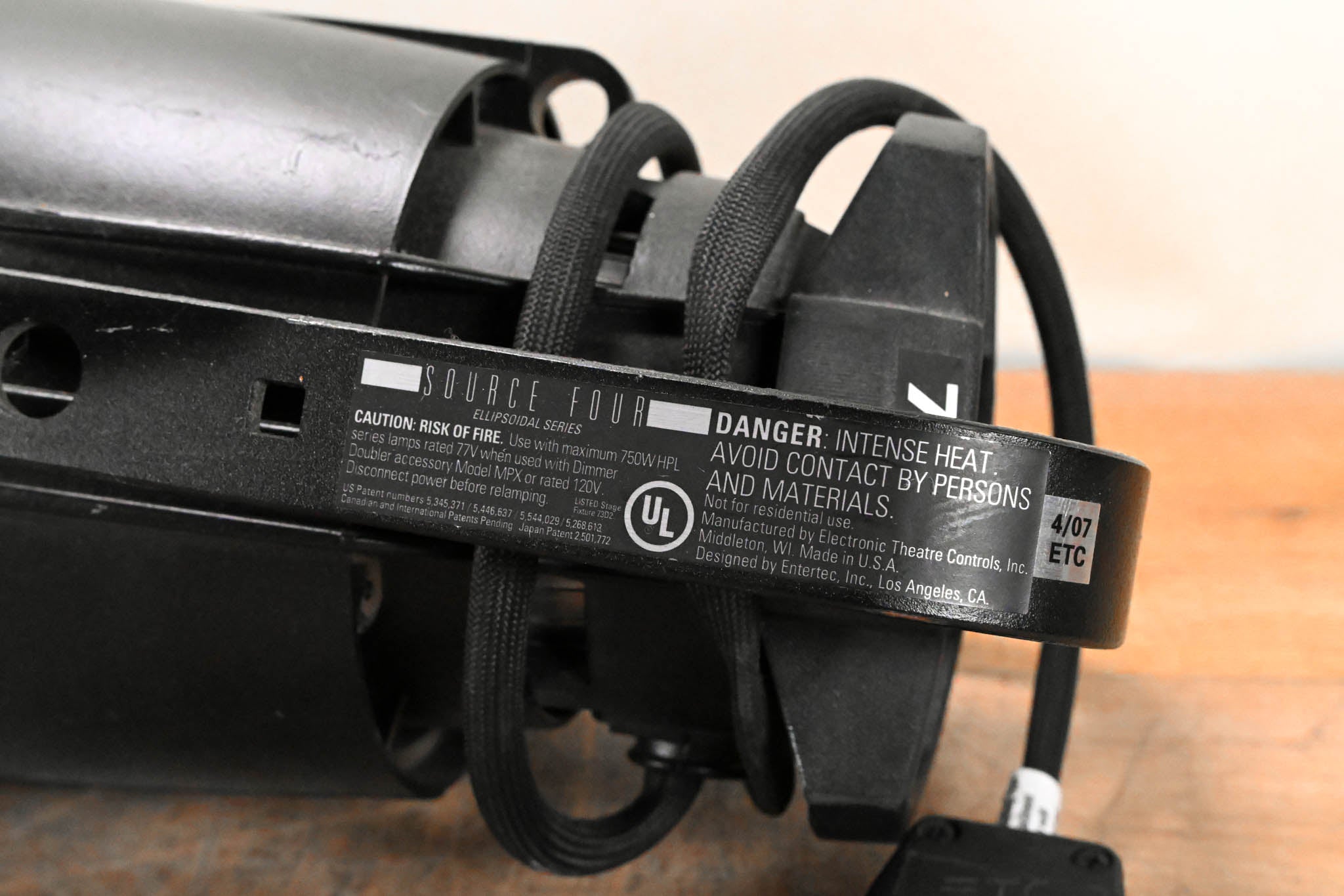 ETC Source Four Zoom 15-30 Degree 750 Ellipsoidal Light