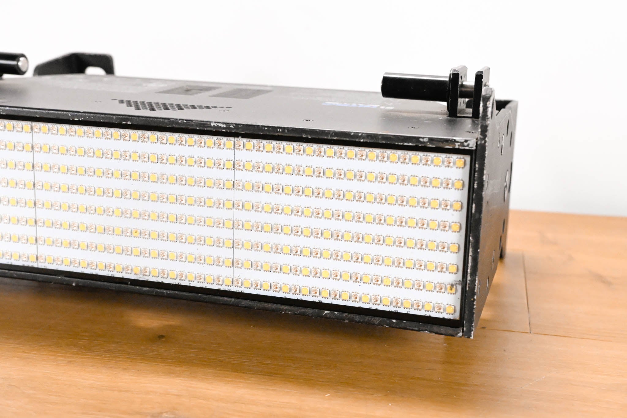 Philips Showline SL Nitro 510C RGBW LED Strobe Light