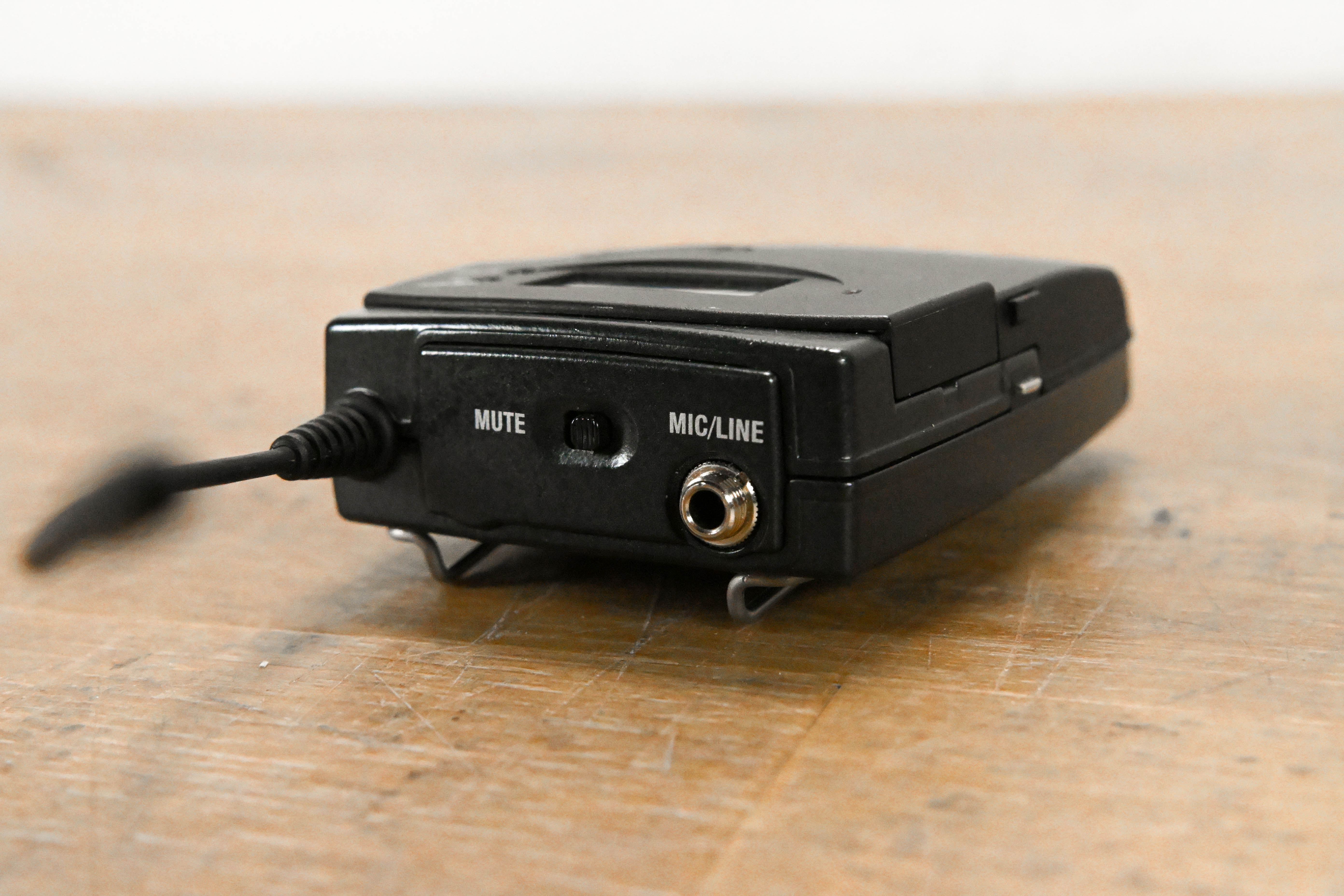 Sennheiser SK 100 G3 Wireless Bodypack Transmitter A Range: 516-558 MHz