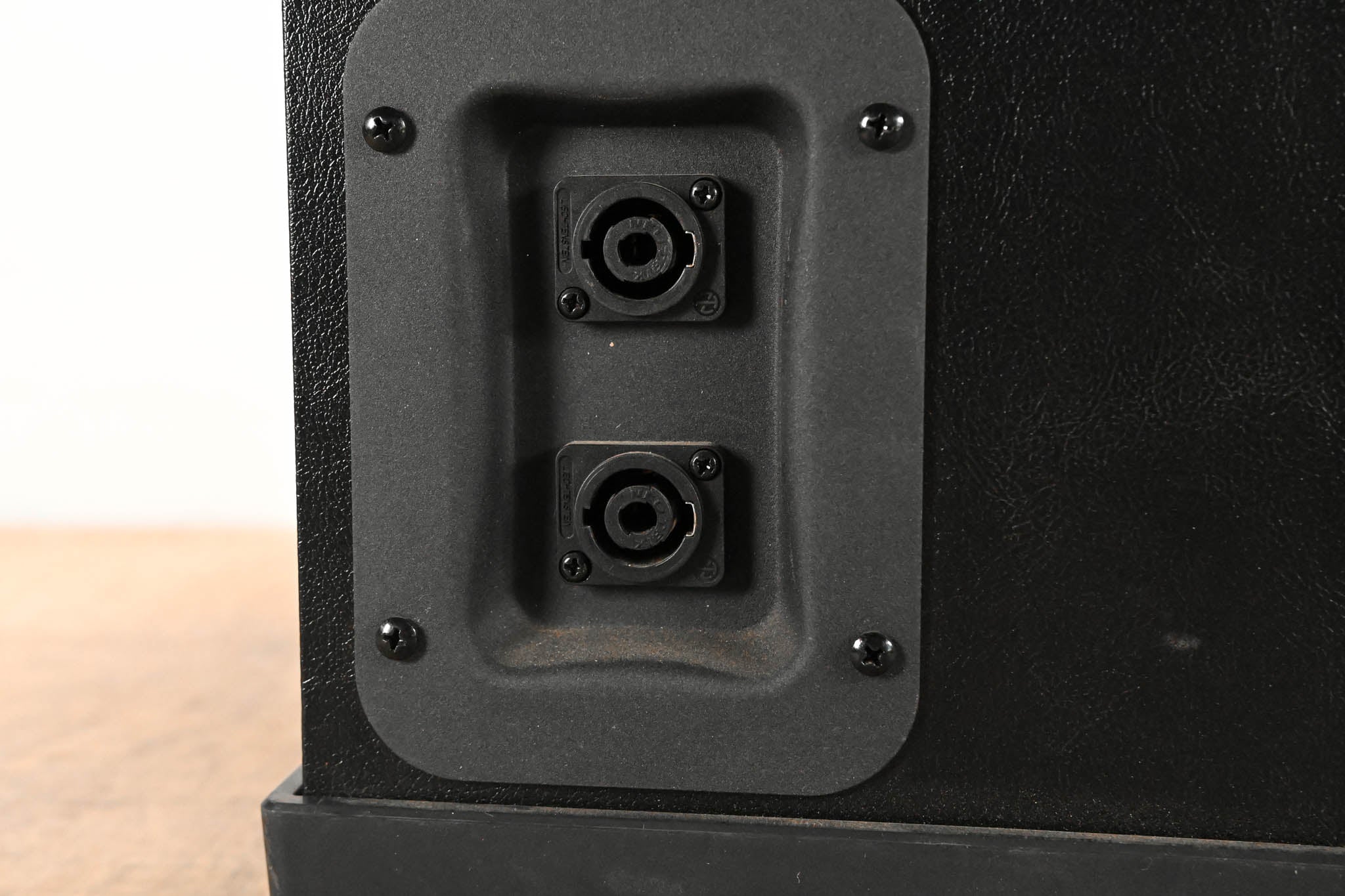 Bose B1 Passive Bass Module for L1 Portable PA Systems