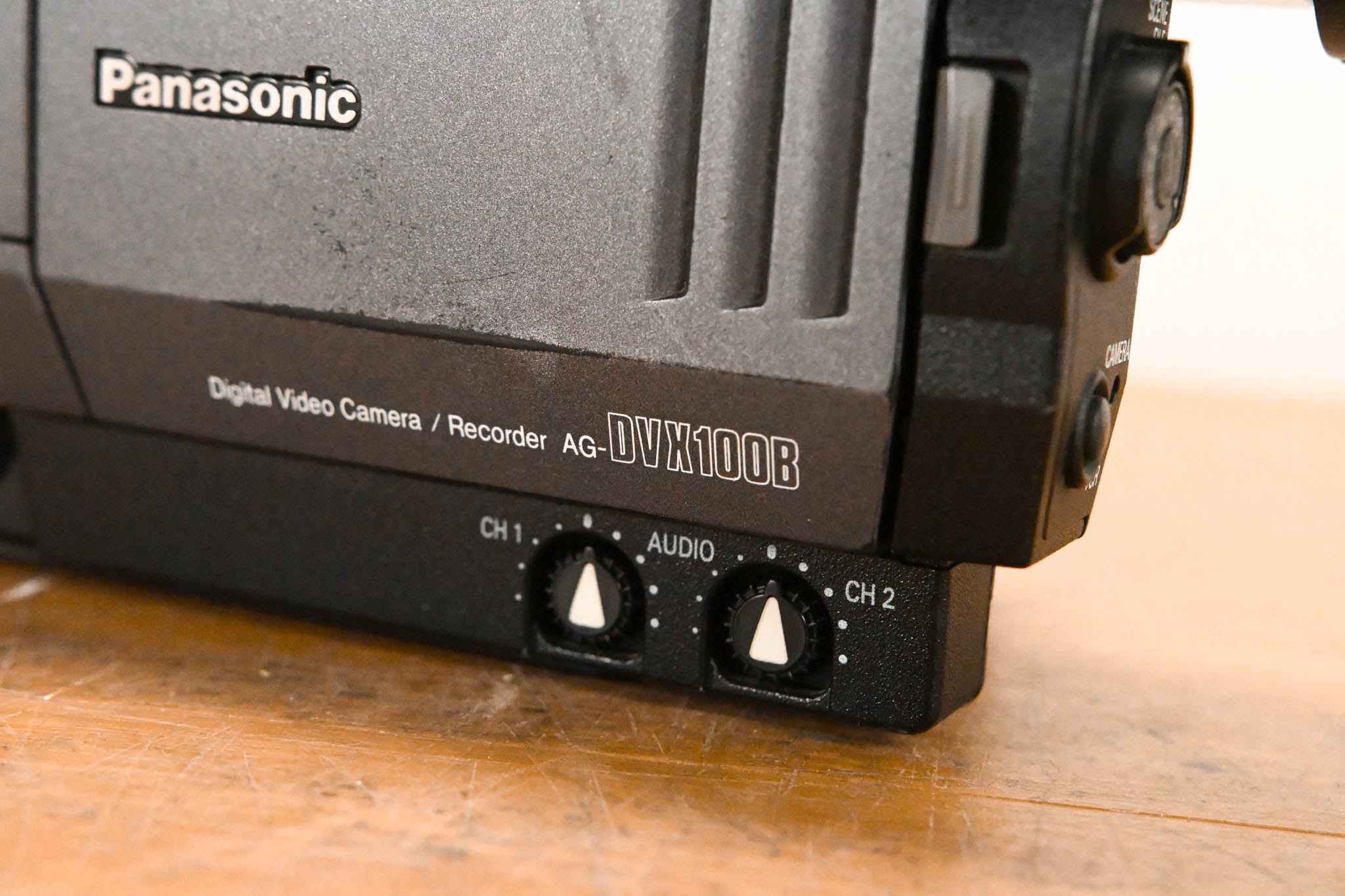 Panasonic AG-DVX100B 3-CCD Mini-DV Cinema Video Camcorder