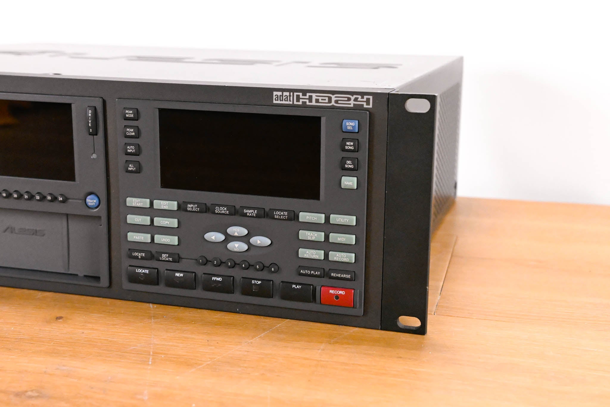 Alesis HD24 24-Track Hard Disk Recorder