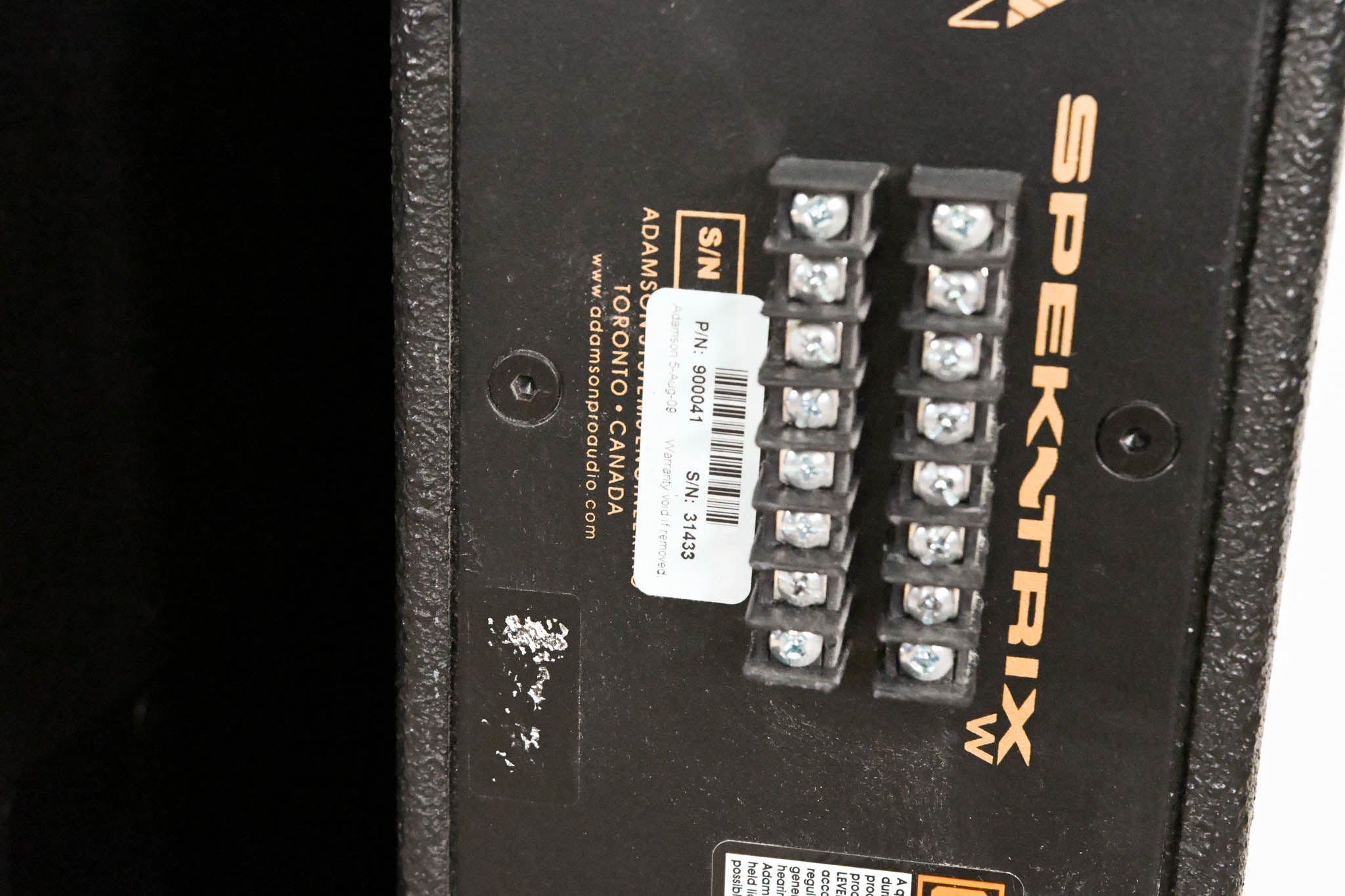 Adamson SpekTrix Wave Wide Angle Vertical Enclosure (PAIR)