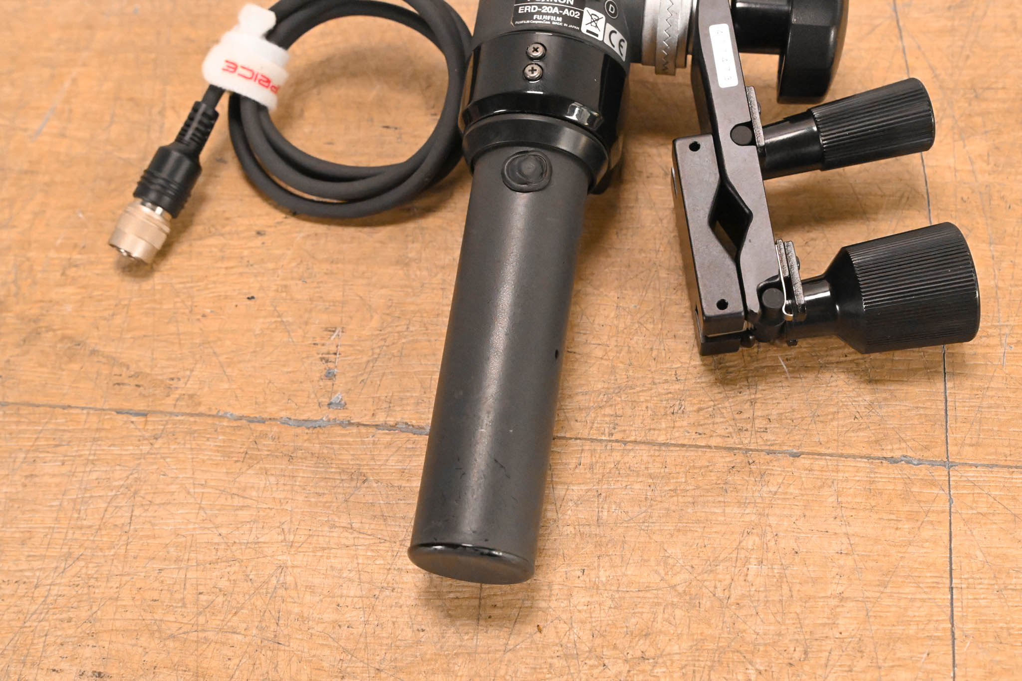 Fujinon ERD-20A-A02 Zoom Demand with MCA-7 Mounting Clamp