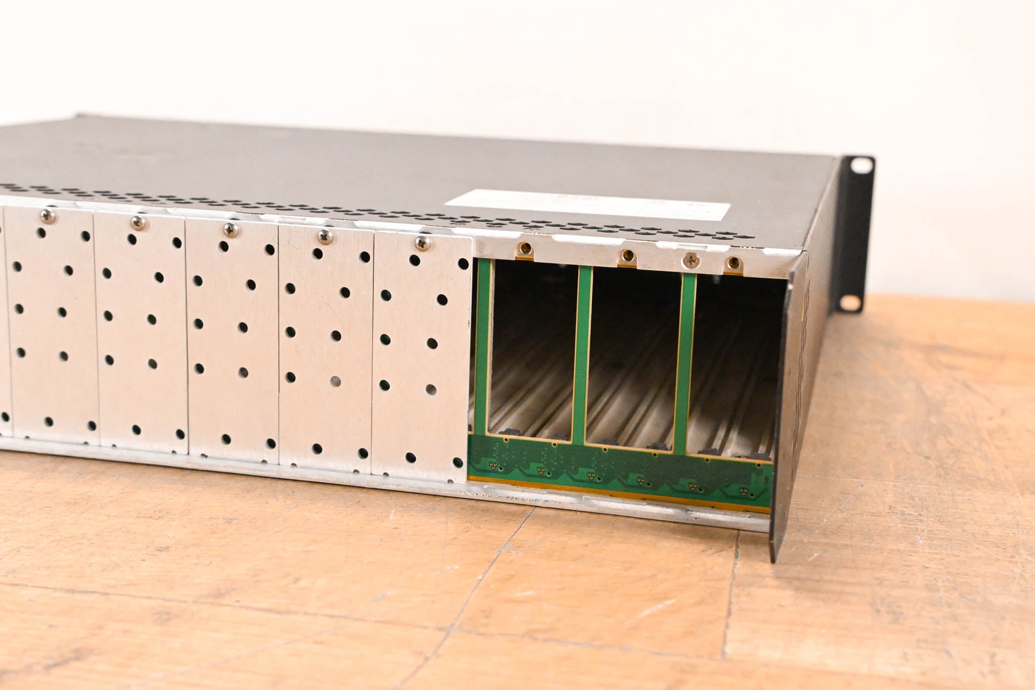 OpenGear DFR-8321 2RU Modular Frame