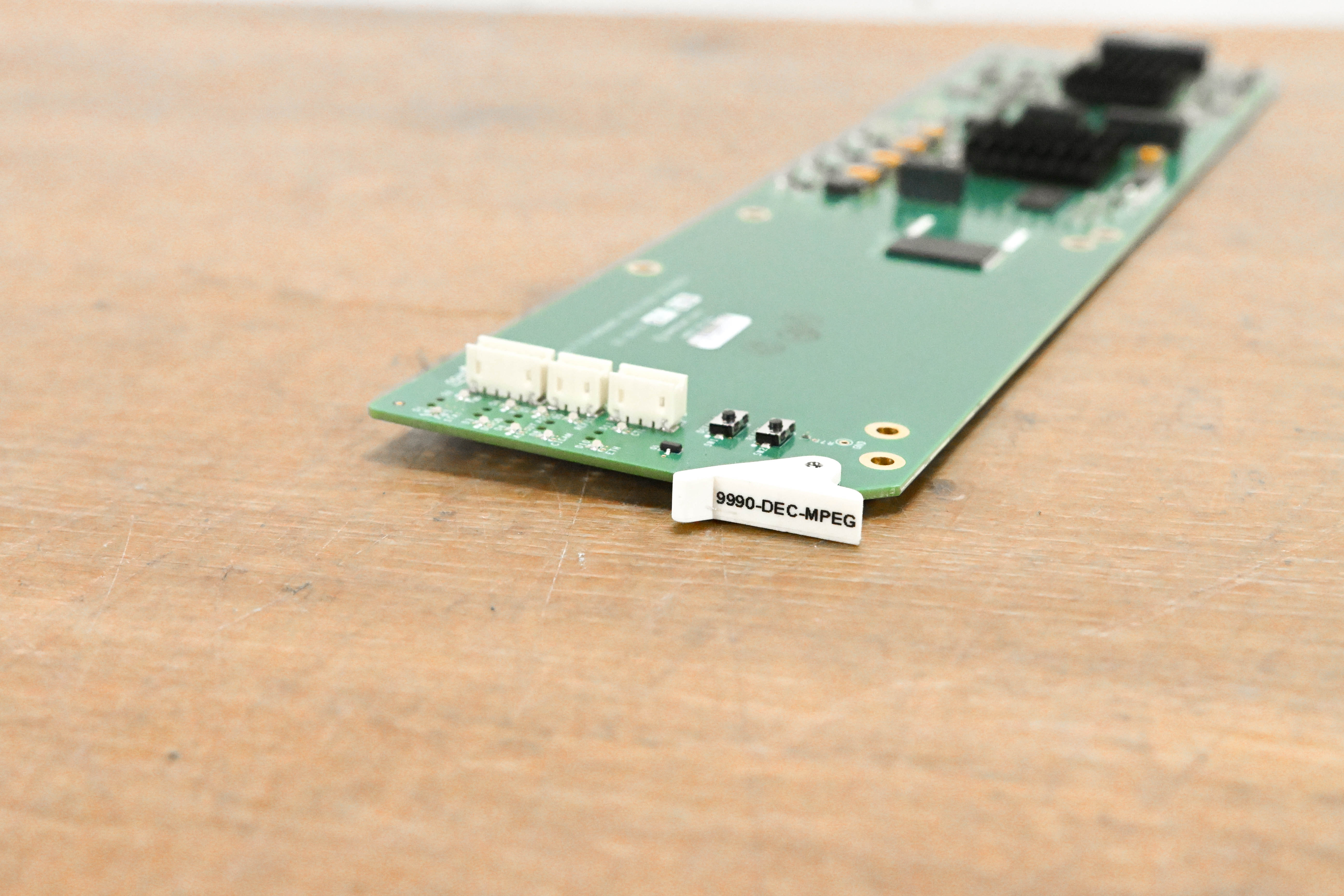 Cobalt 9990-DEC-MPEG MPEG-4 AVC/MPEG-2 Decoder openGear Card