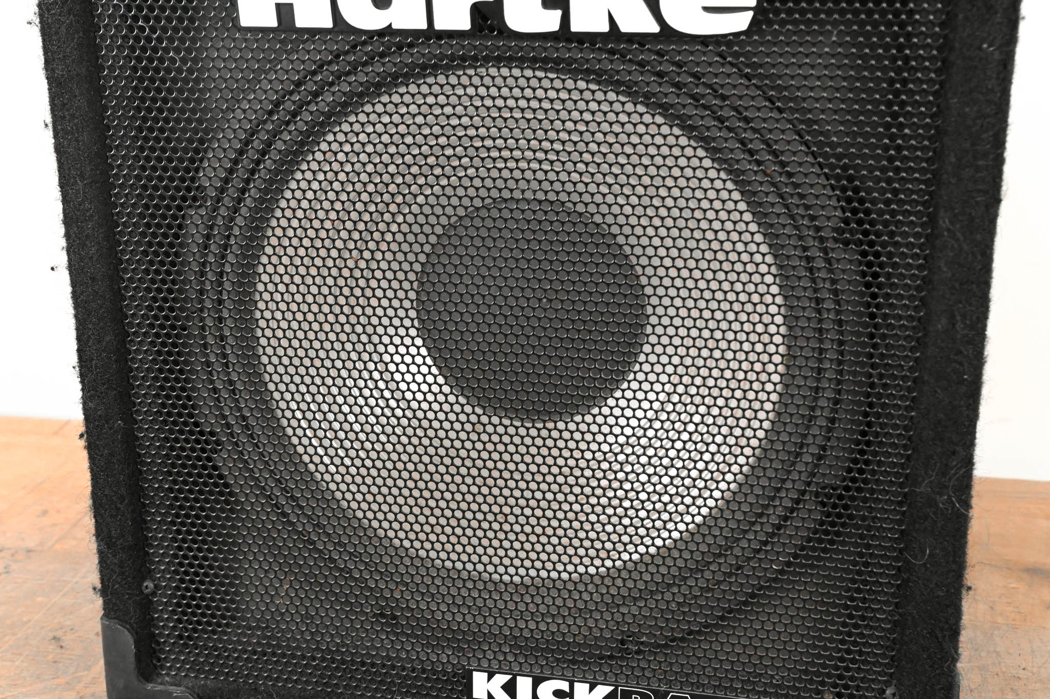 Hartke HA1200 Kickback 12 120-Watt 12" Bass Combo Amplifier