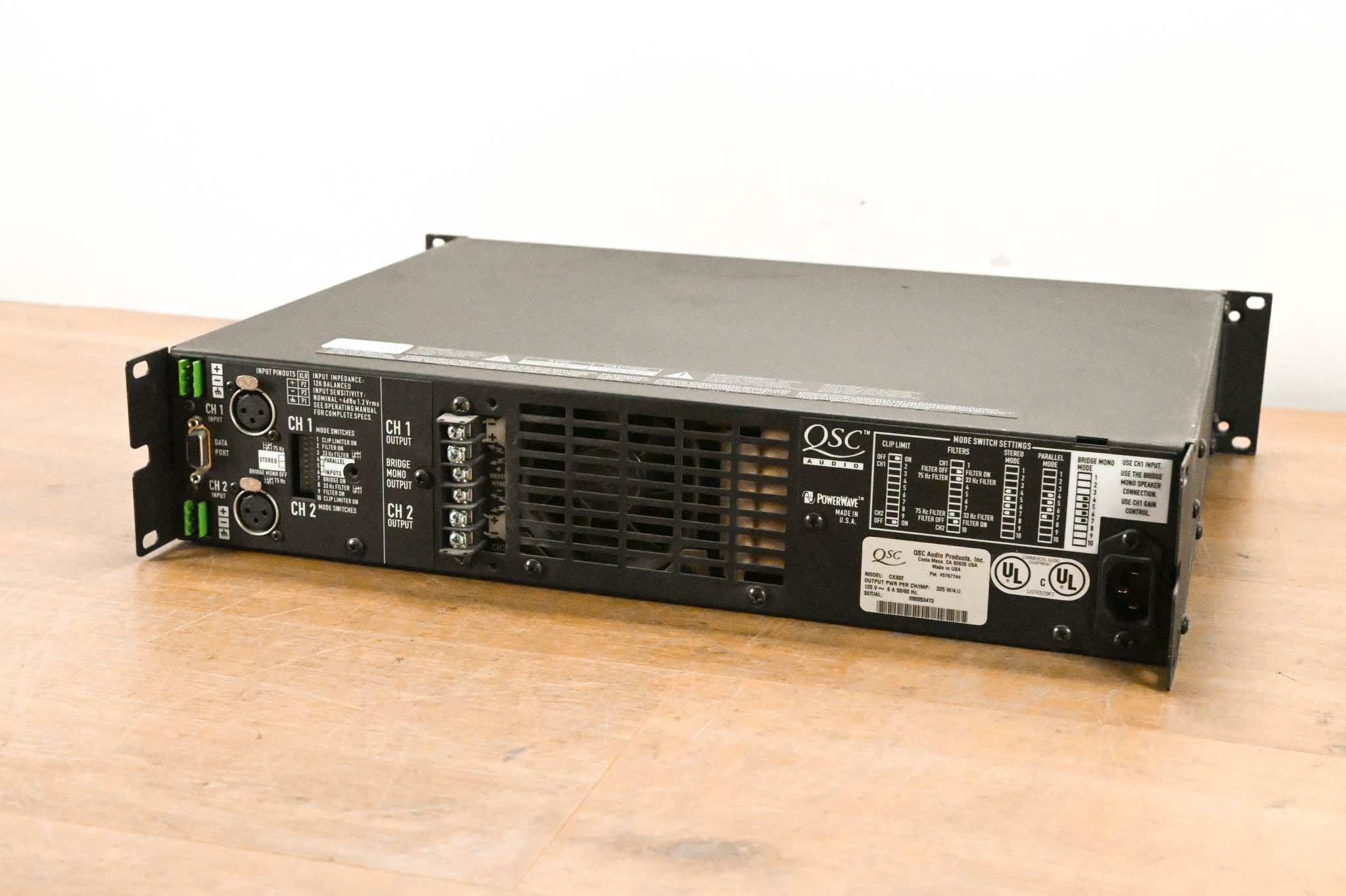 QSC CX302 2-Channel Power Amplifier