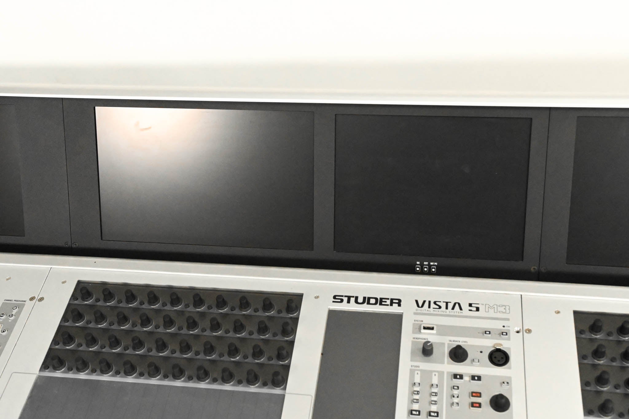 Studer Vista 5 M3 Digital Mixing Console
