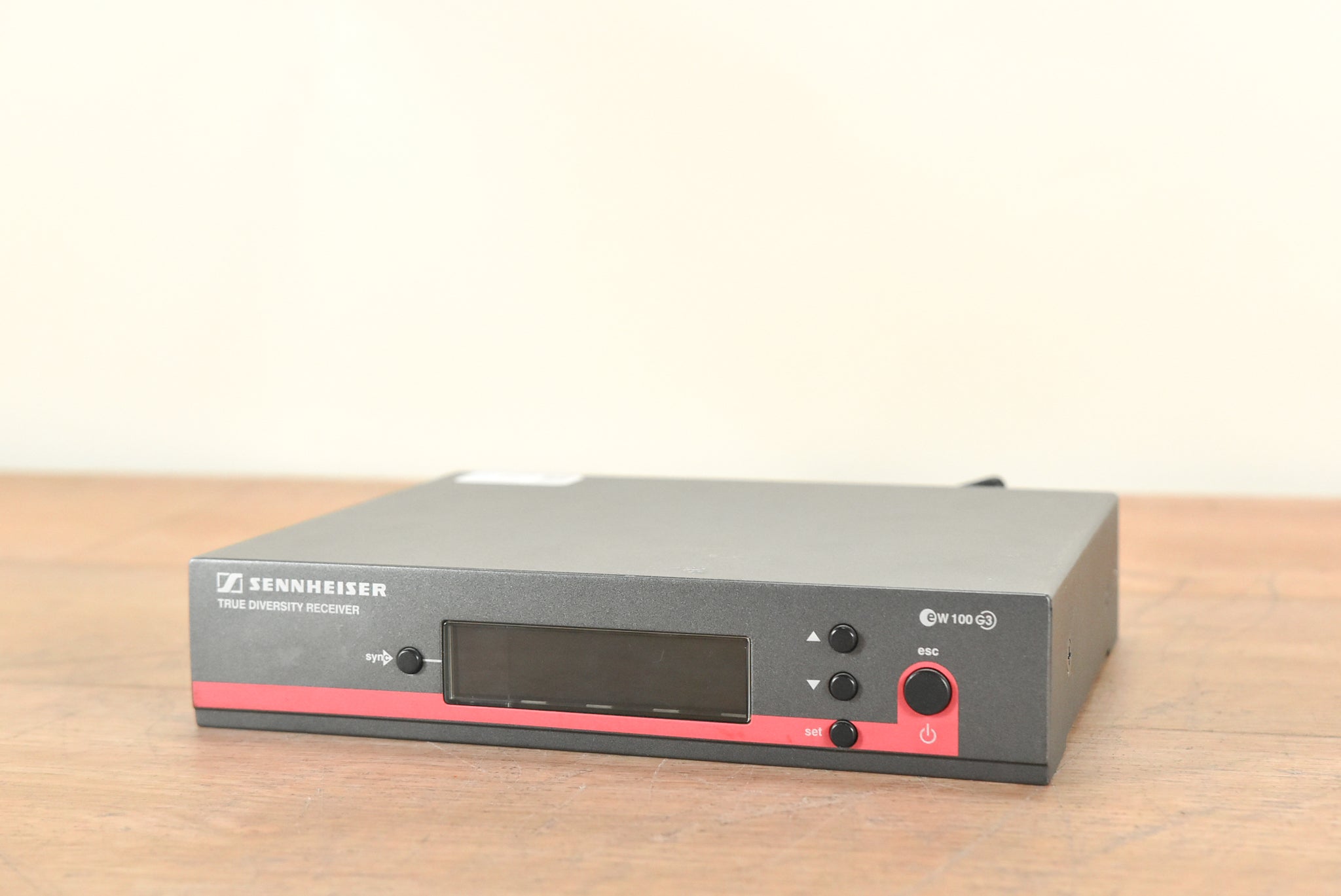 Sennheiser EM 100 G3 Wireless Receiver - 518-554MHz (NO POWER SUPPLY)