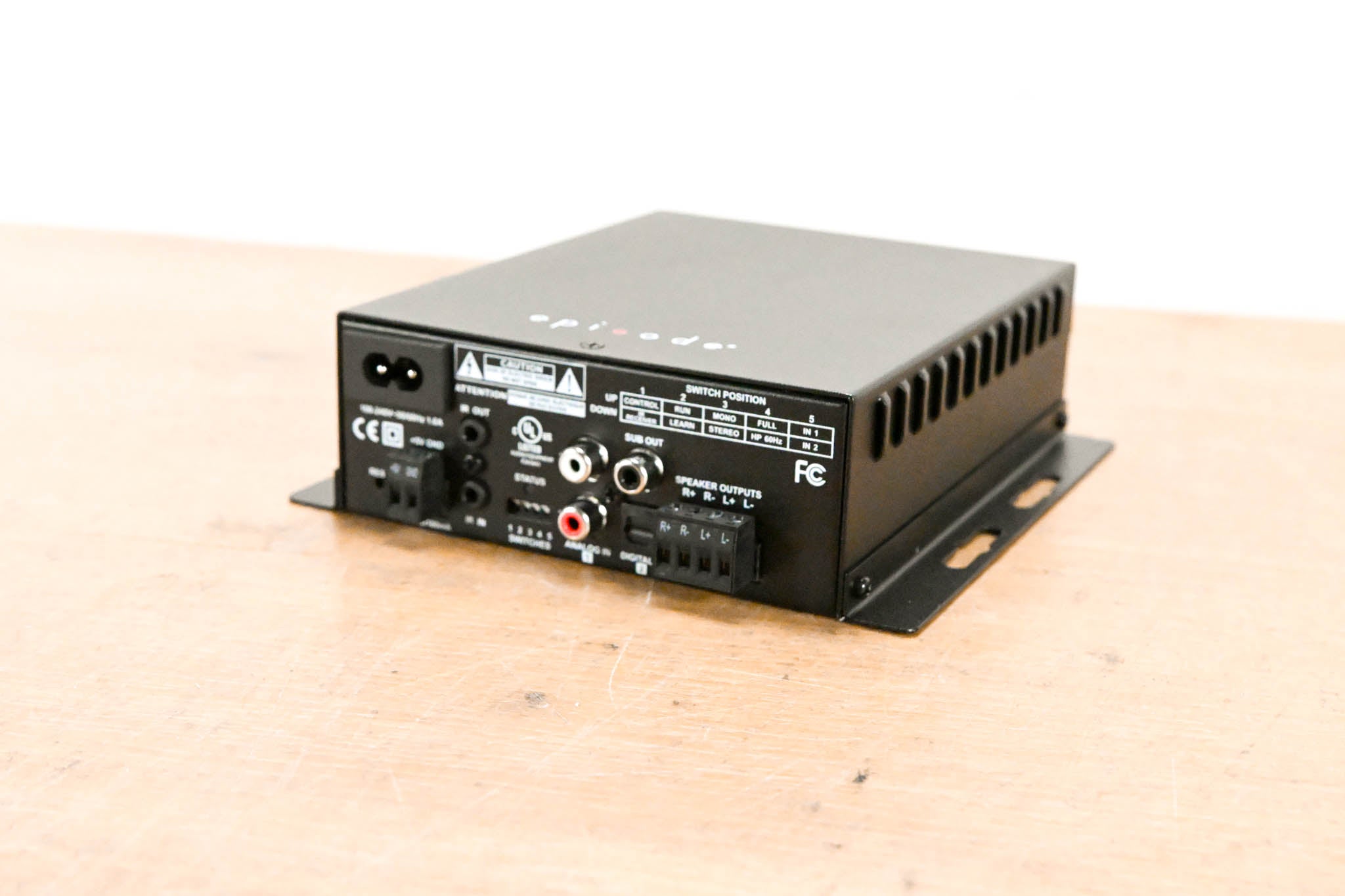 Episode EA-mini-2D-35 Mini 2-Channel 35W Digital Compact Amp