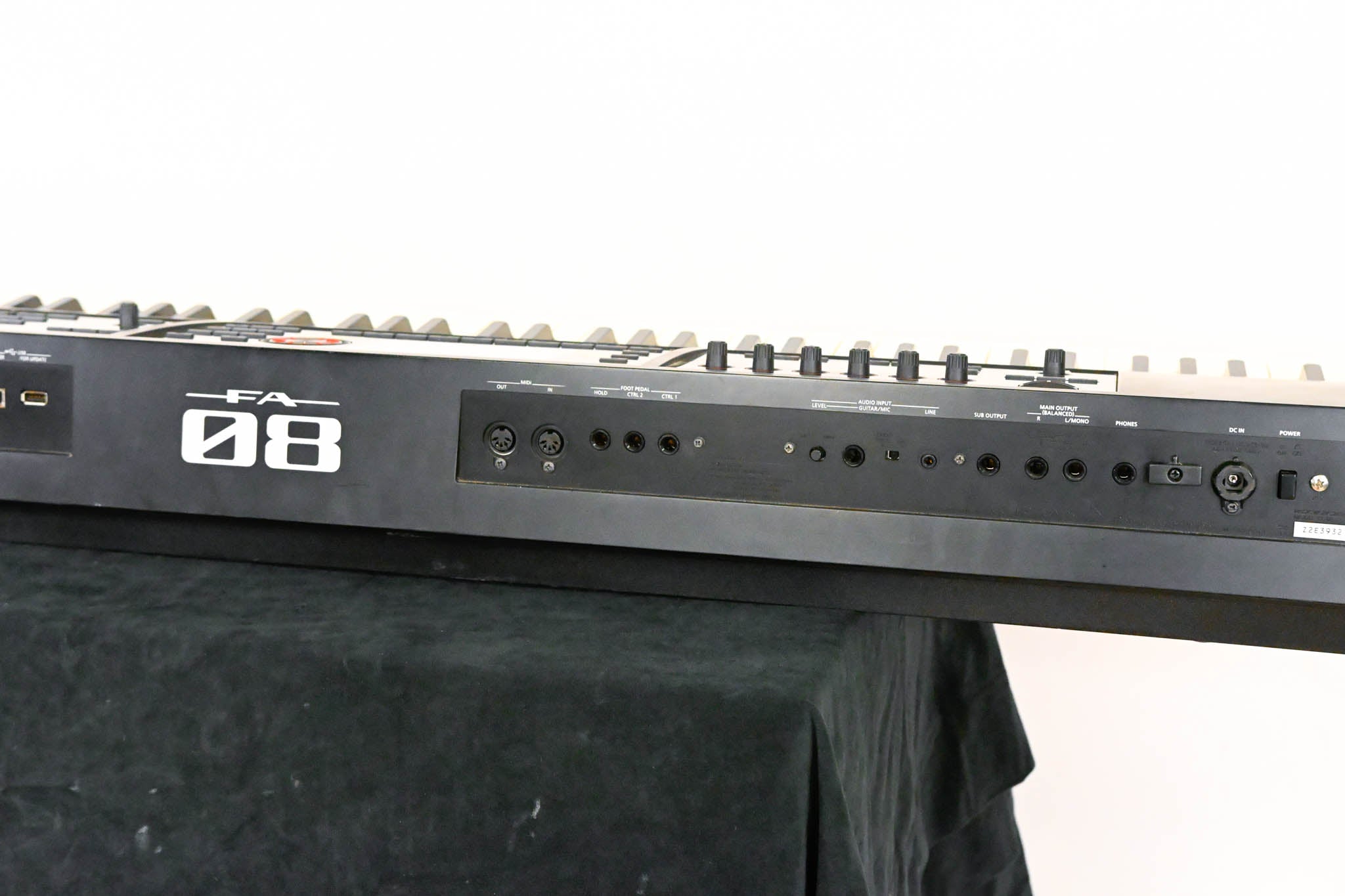 Roland FA-08 88-Key Music Workstation (NO POWER SUPPLY)