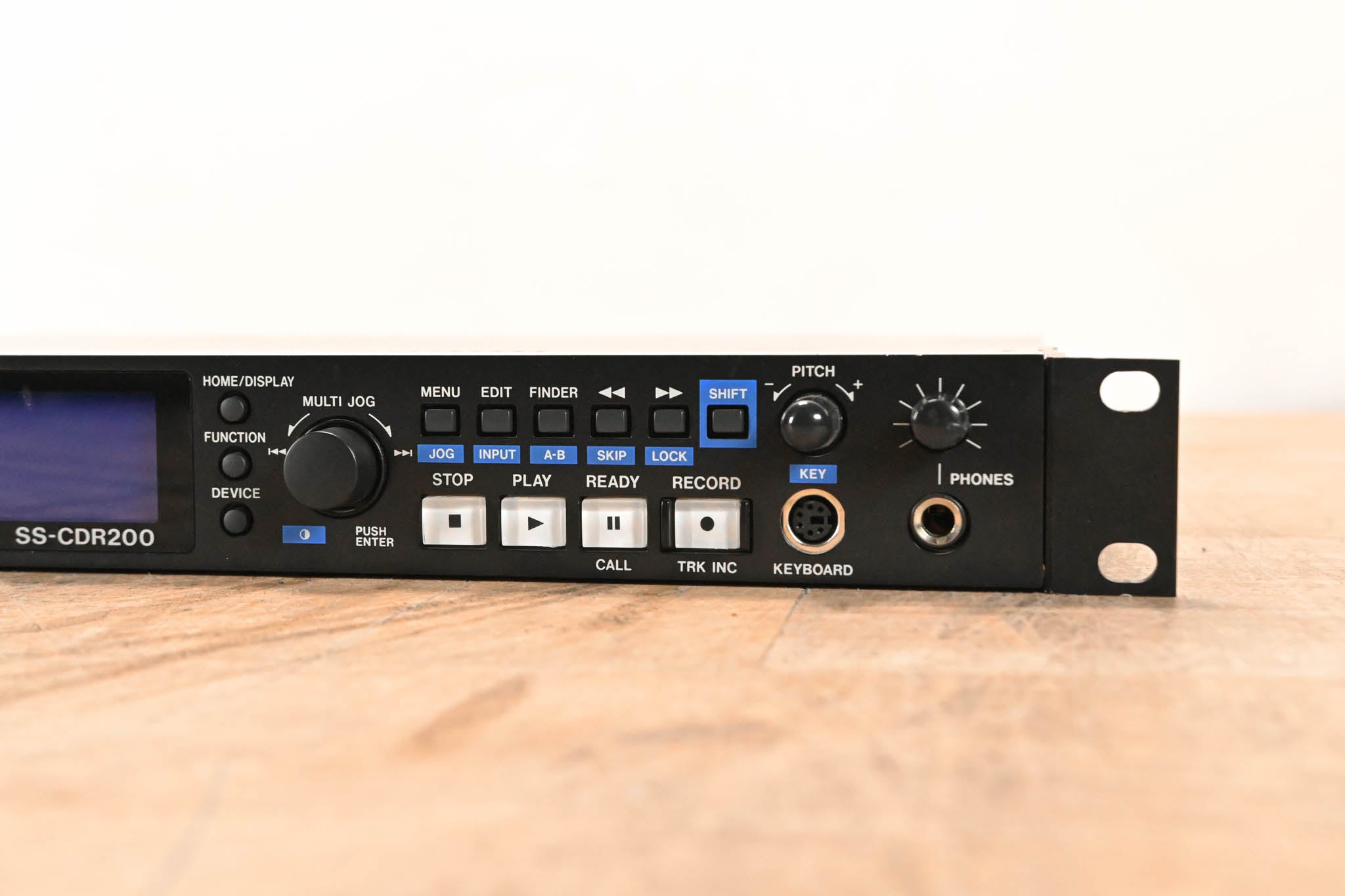 TASCAM SS-CDR200 Solid State and CD Digital Audio Recorder