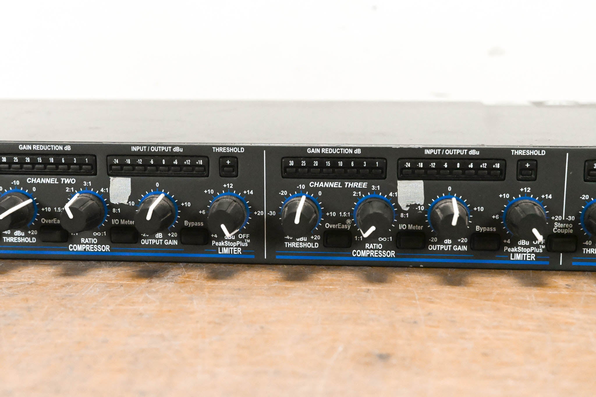 dbx 1046 Quad Compressor/Limiter
