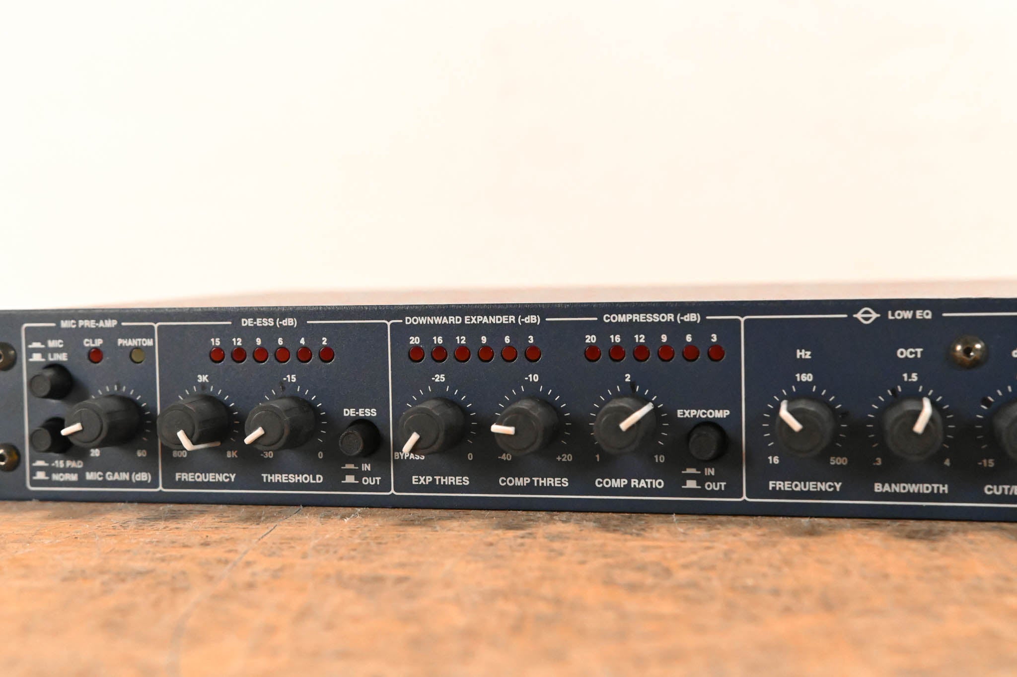 Symetrix 528E Voice Processor Microphone Preamp