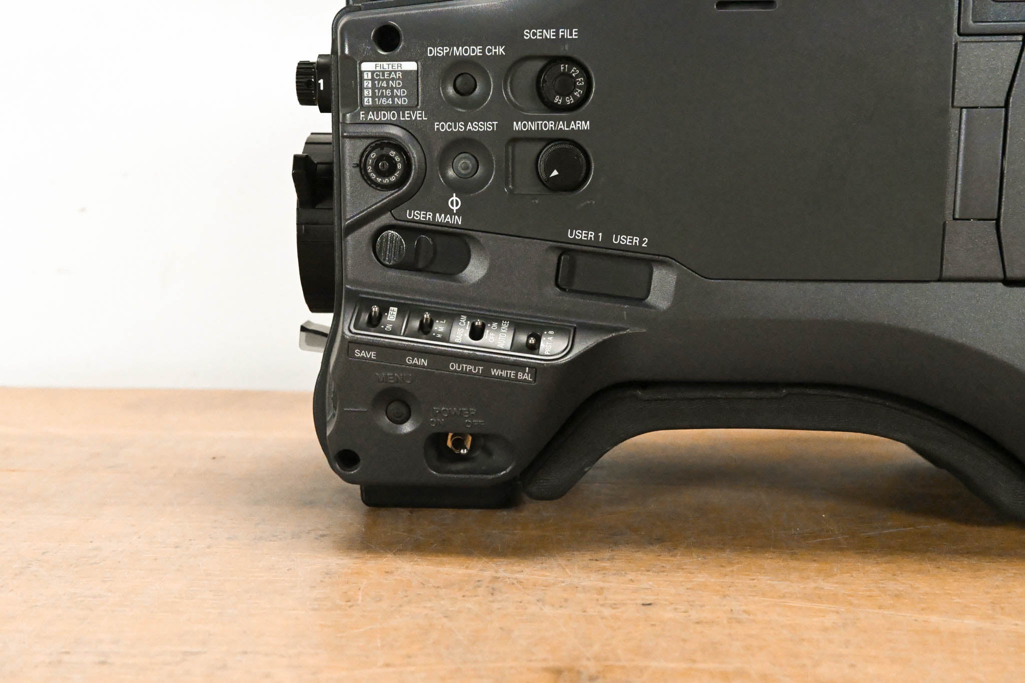 Panasonic AG-HPX500P 2/3" Shoulder-Mounted P2HD Camcorder