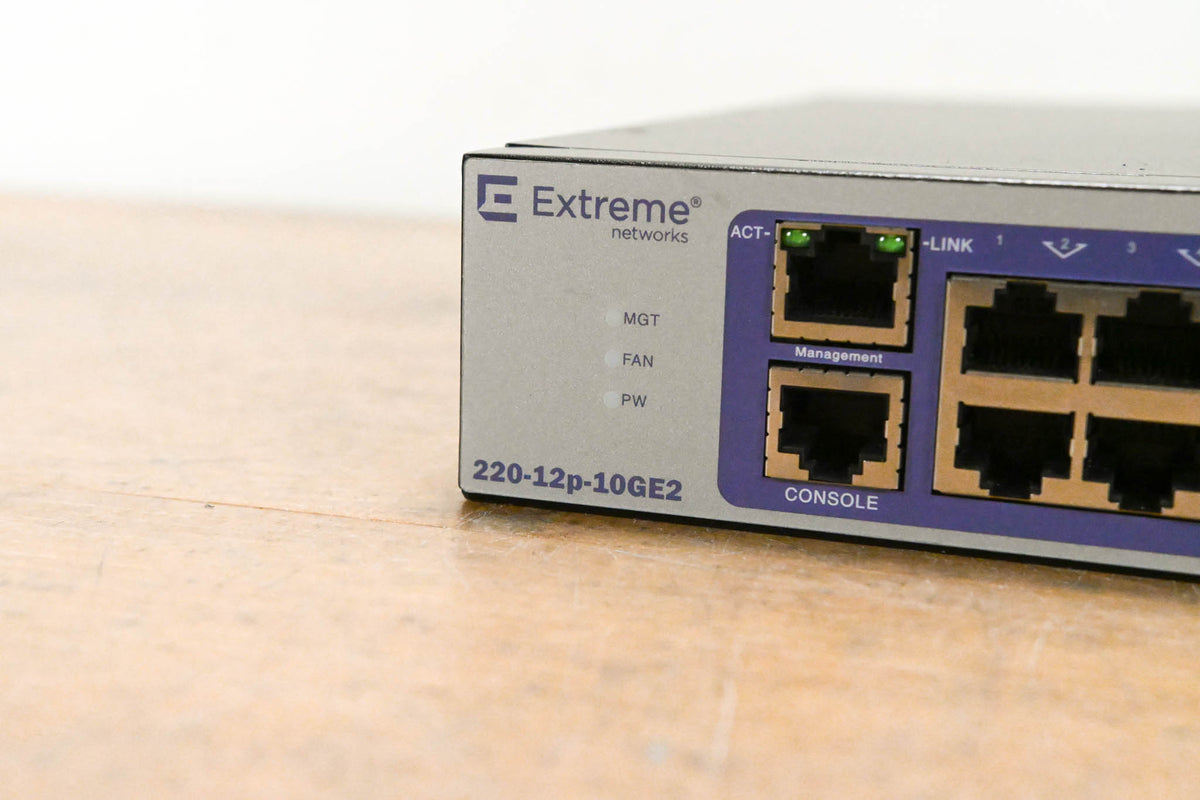 Extreme Networks 220-12P-10GE2 12-Port PoE+ 10 Gigabit Ethernet Switch