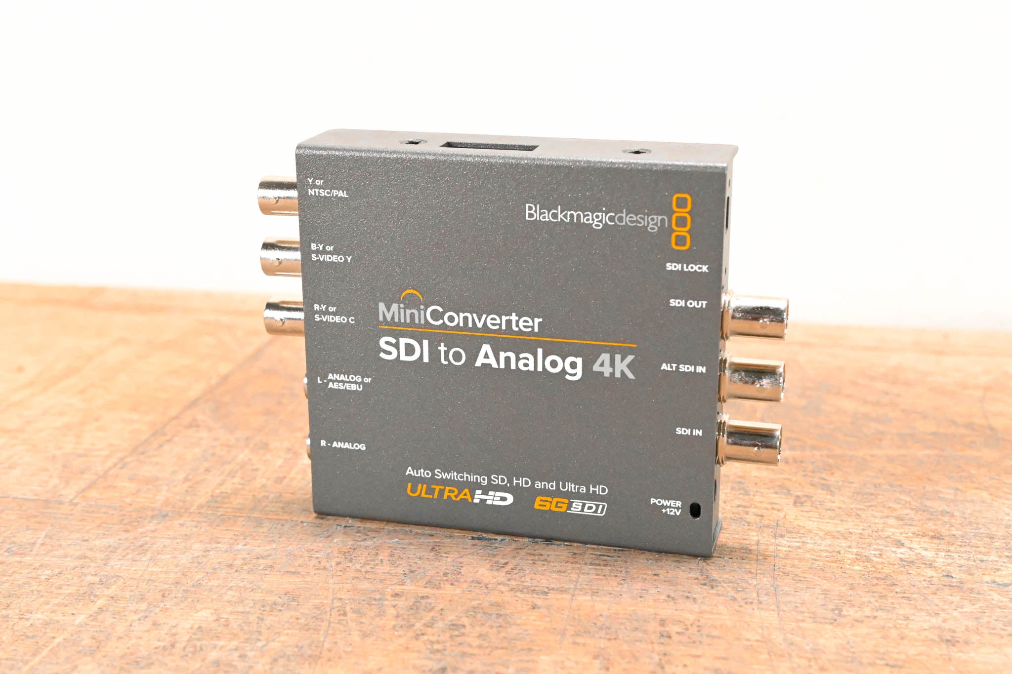 Blackmagic Design Mini Converter SDI to Analog 4K