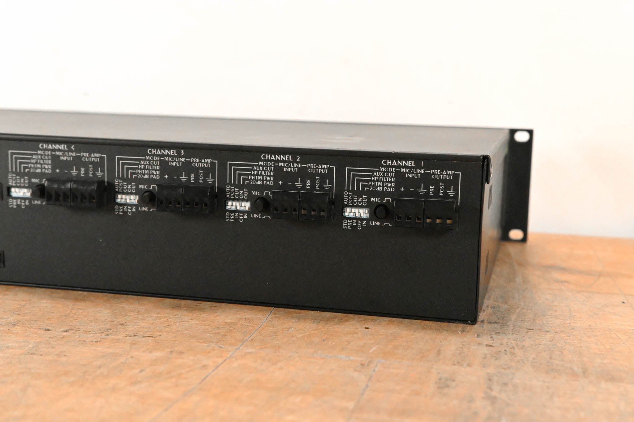IRP AM4040 4-Channel Rackmount Mixer (NO POWER SUPPLY)