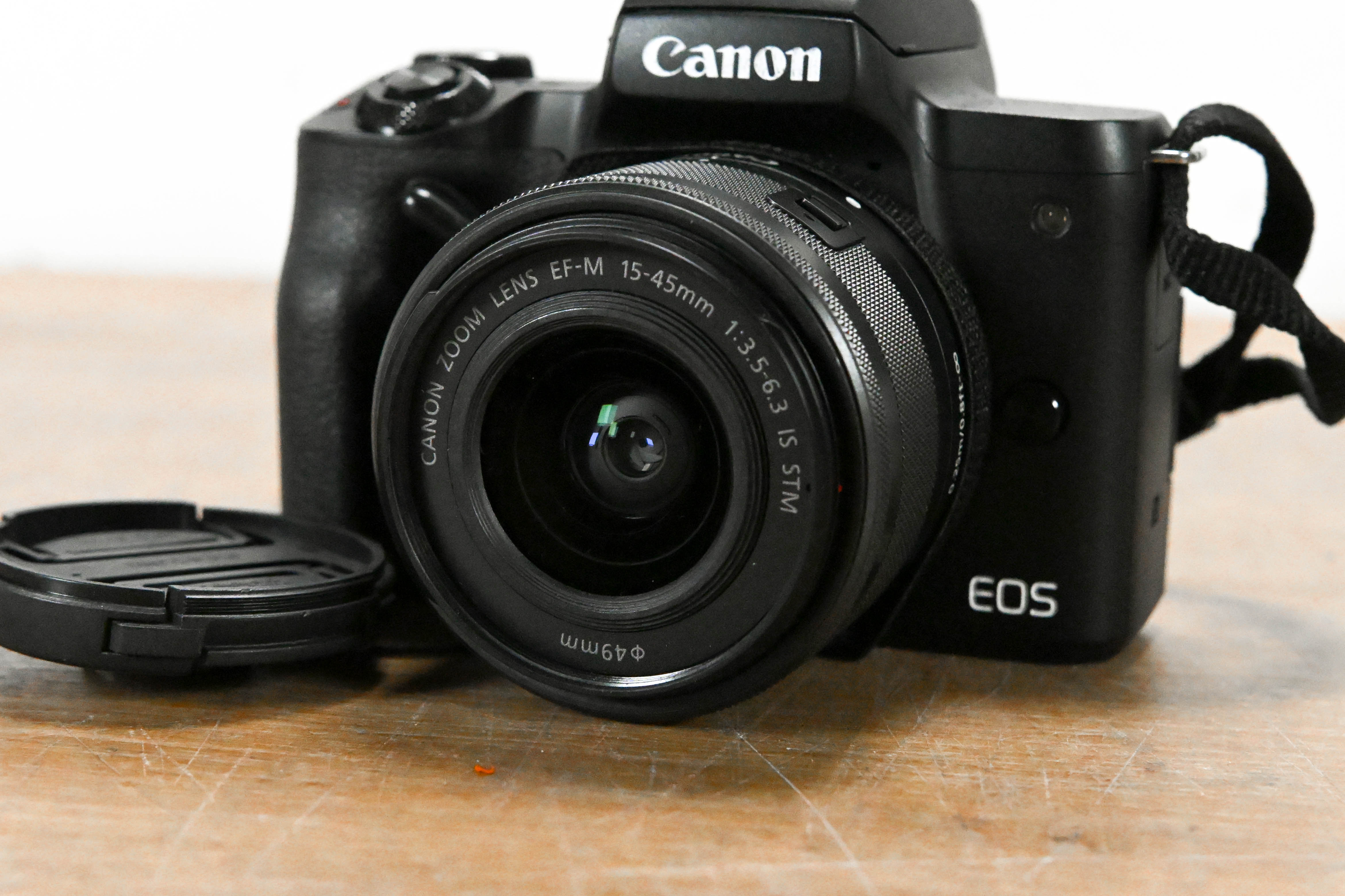 Canon EOS M50 Mirrorless Camera with EF-M 15-45mm f/3.5-6.3 IS STM Lens