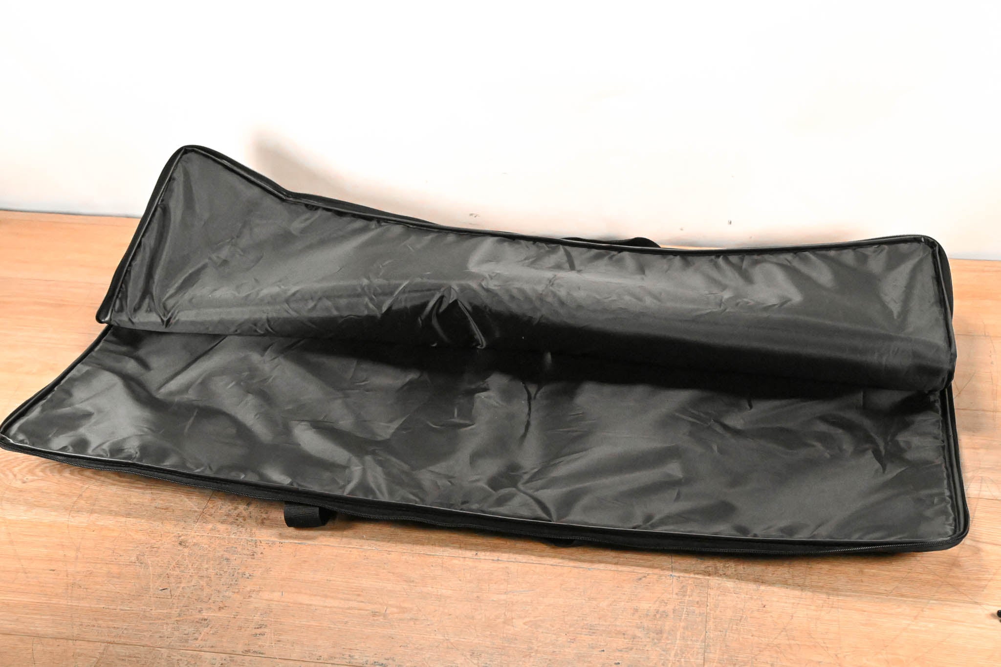 Gator Cases GKBE-61 Economy Keyboard Gig Bag